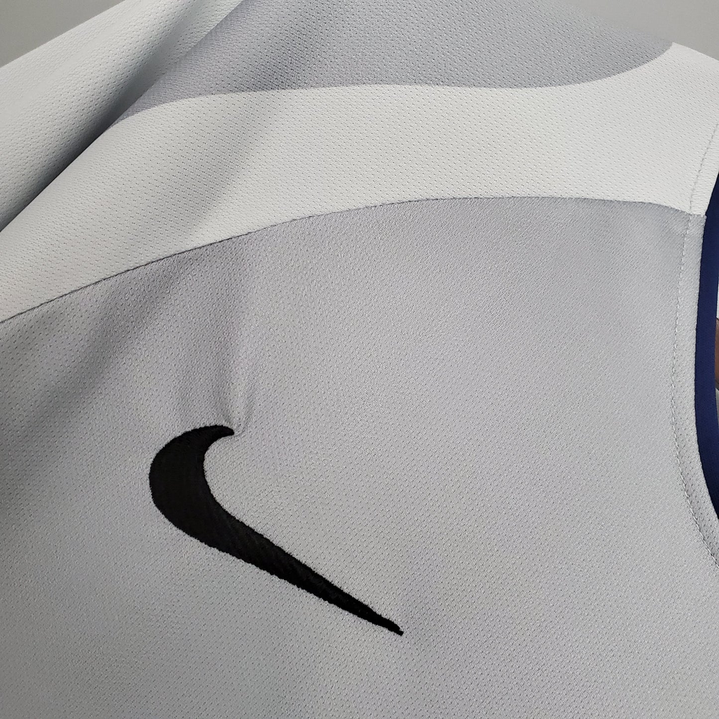 PSG away jersey. Season 01/02