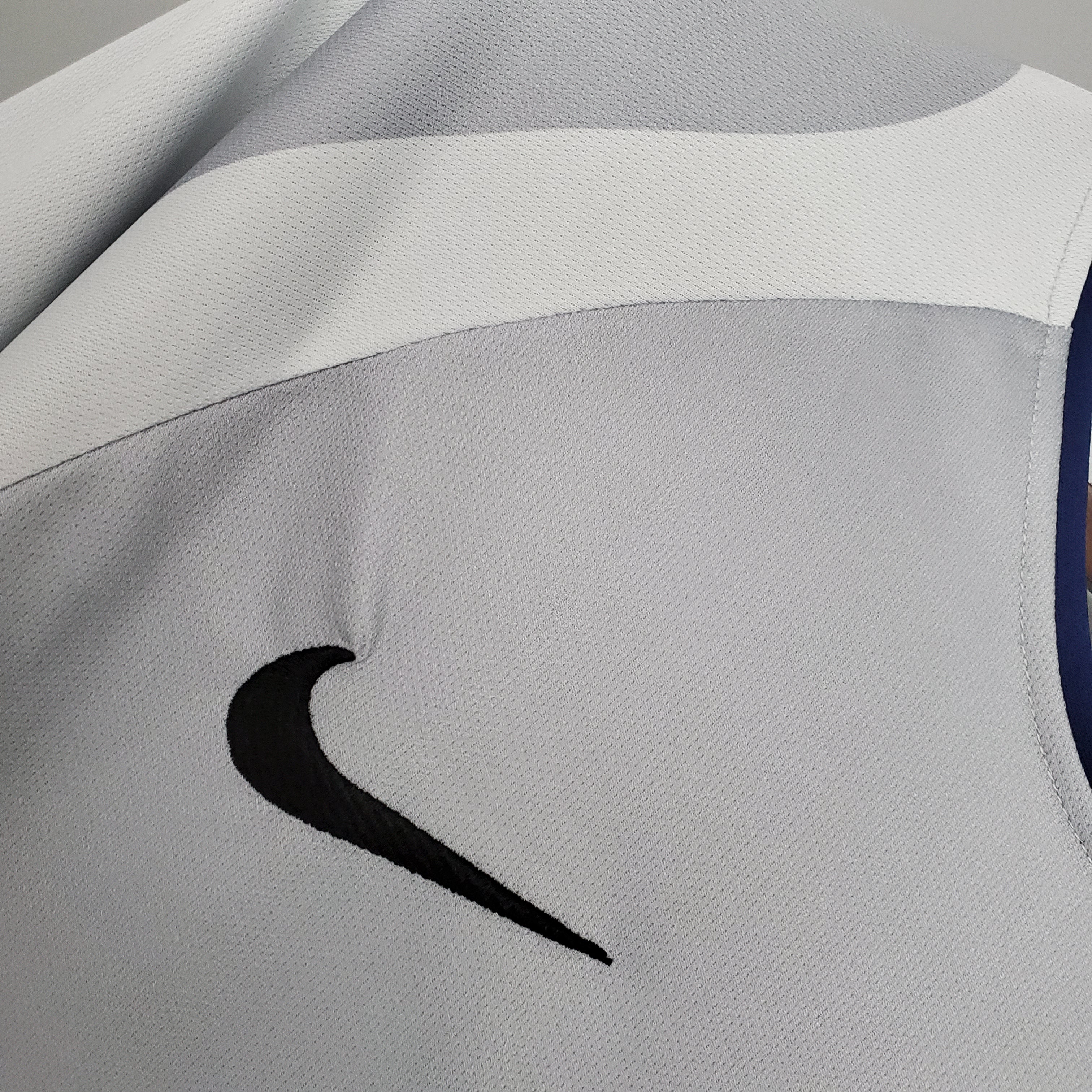 PSG away jersey. Season 01/02