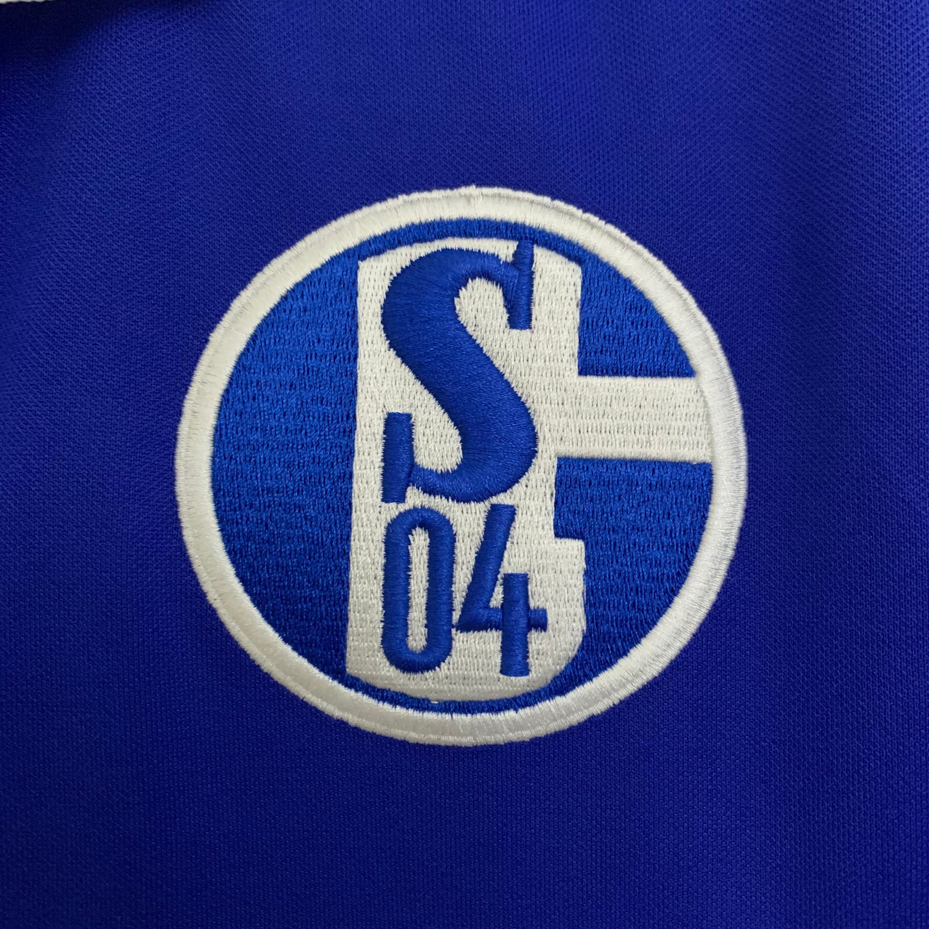 Shalke 04 home jersey. Season 01/02
