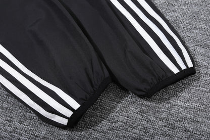 Manchester United  Windbreaker