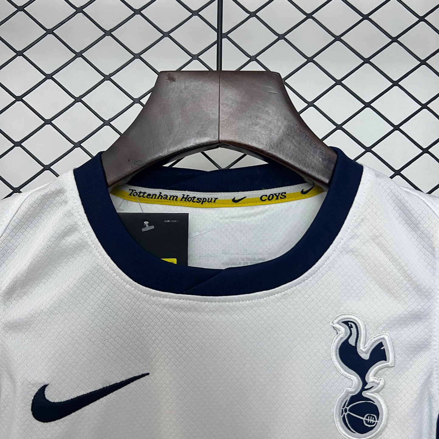 Tottenham Hotspur home kids set. Season 24/25