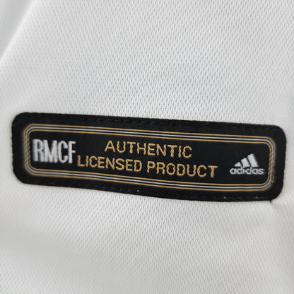 Real Madrid home jersey. Season 00/01