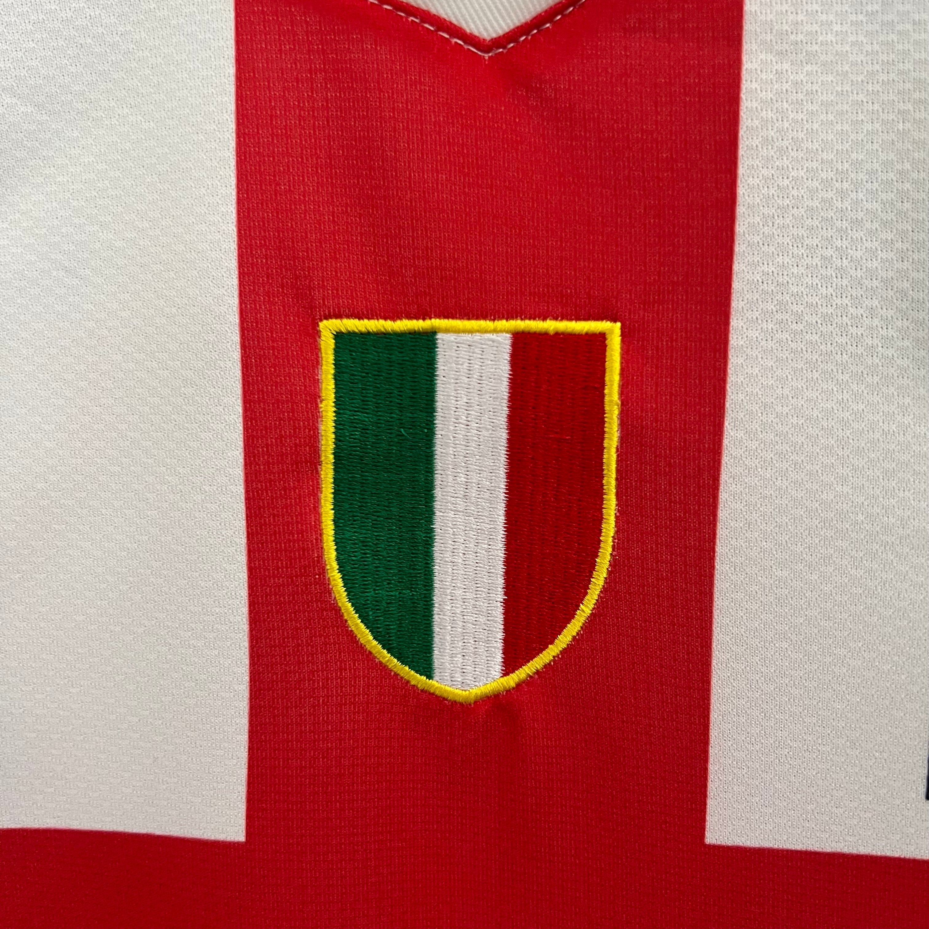 Inter away jersey. Season 07/08