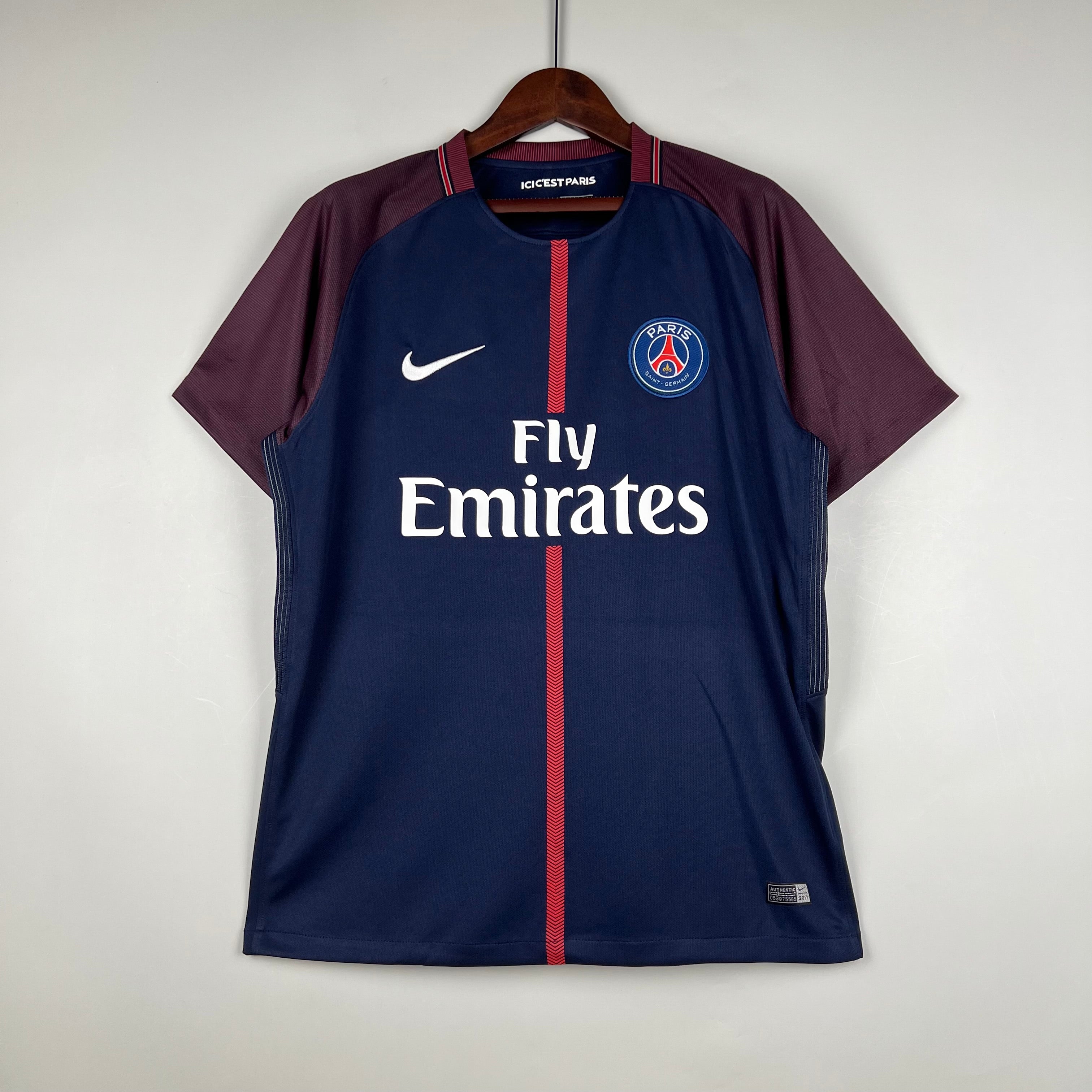 PSG home jersey. Season 17/18