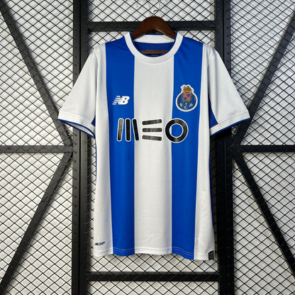 FC Porto home jersey. Season 17/18
