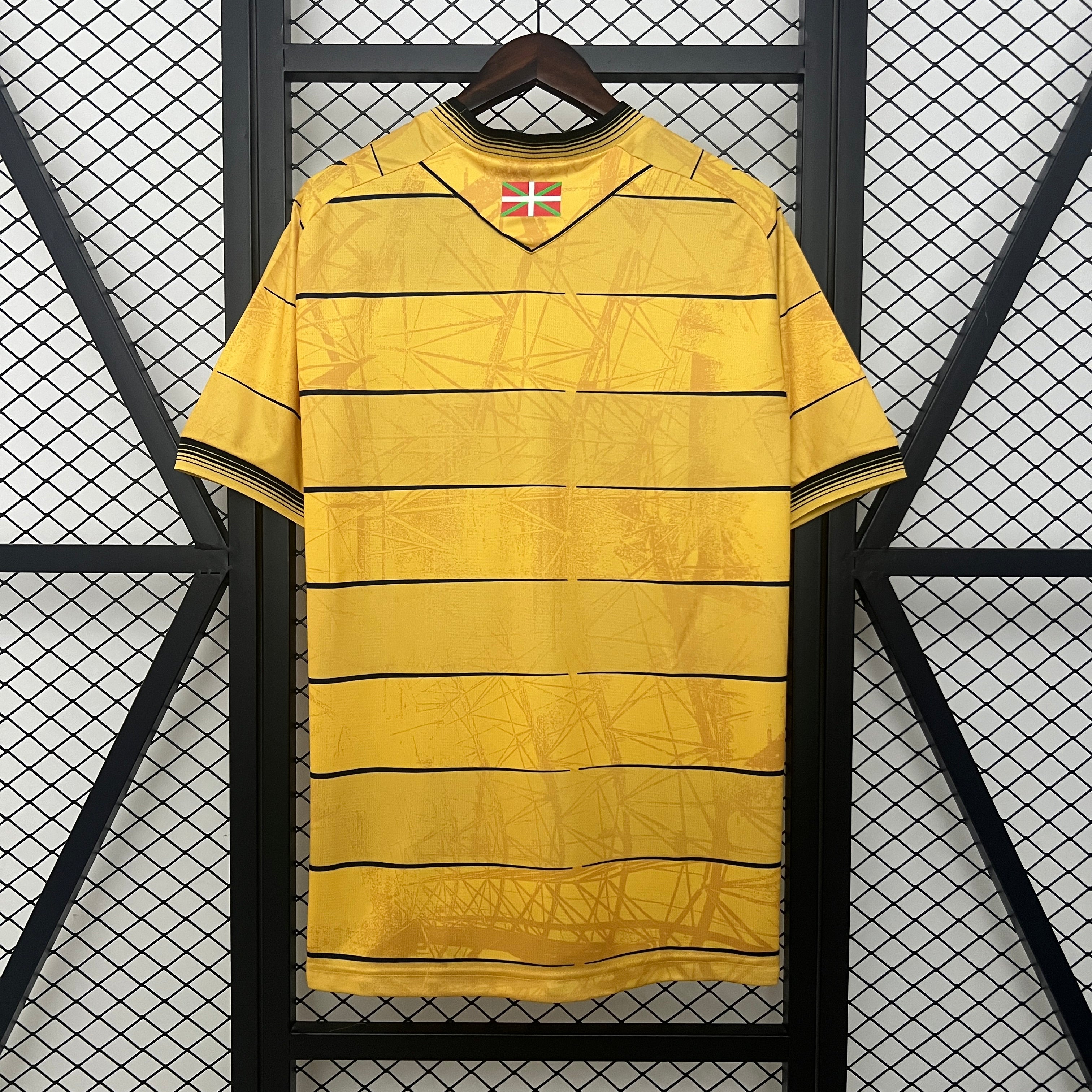 Real Sociedad away jersey. Season 24/25