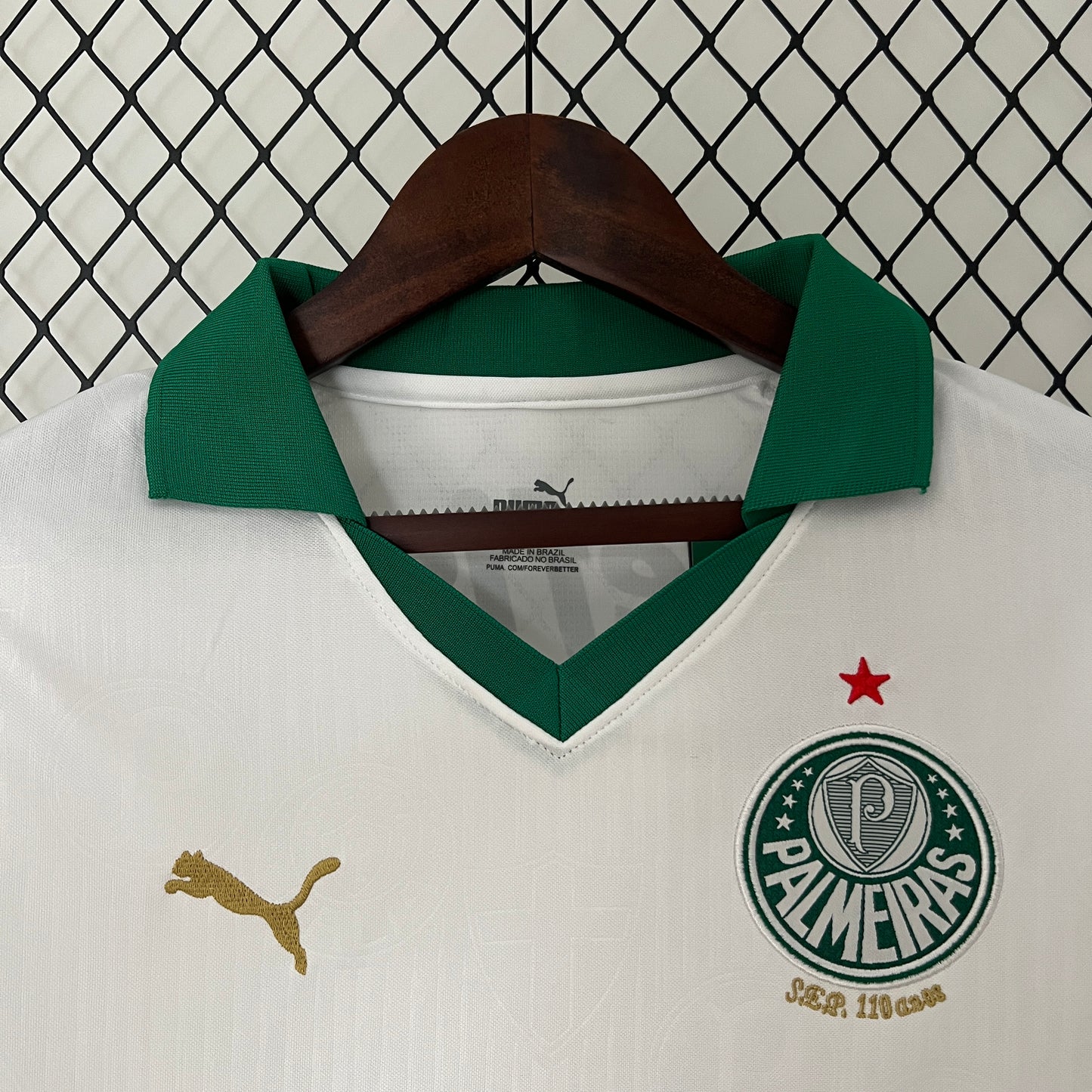 Palmeiras away jersey for women. Season 24/25