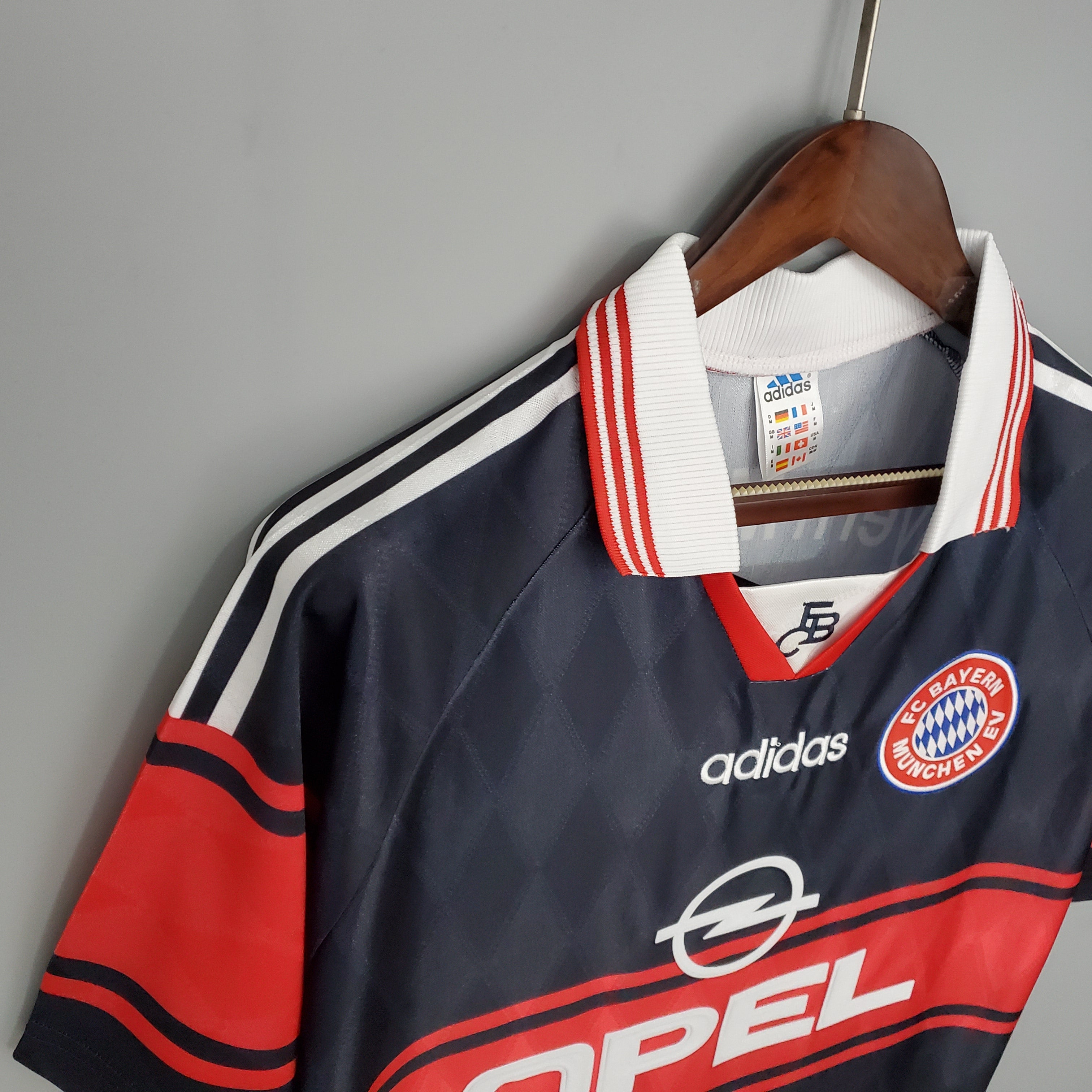 Bayern Munich away jersey. Season 97/99