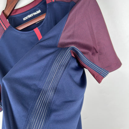 PSG home jersey. Season 17/18
