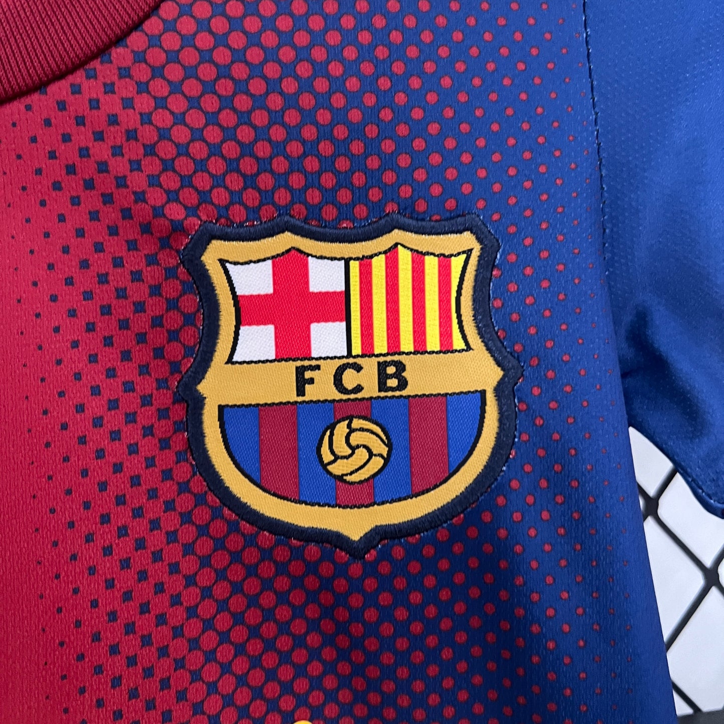 Barcelona home kids set. Season 12/13