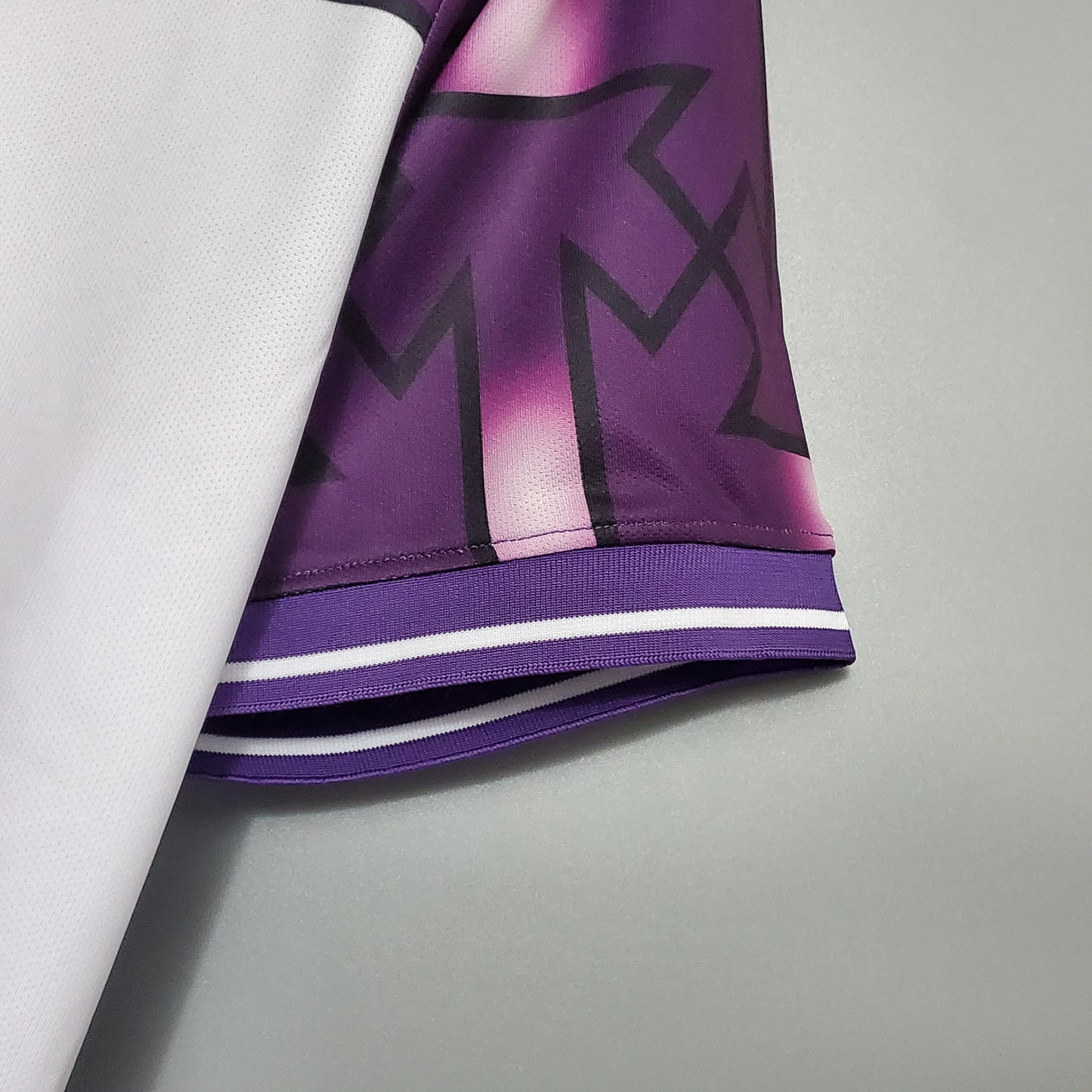 Fiorentina away jersey. Season 92/93