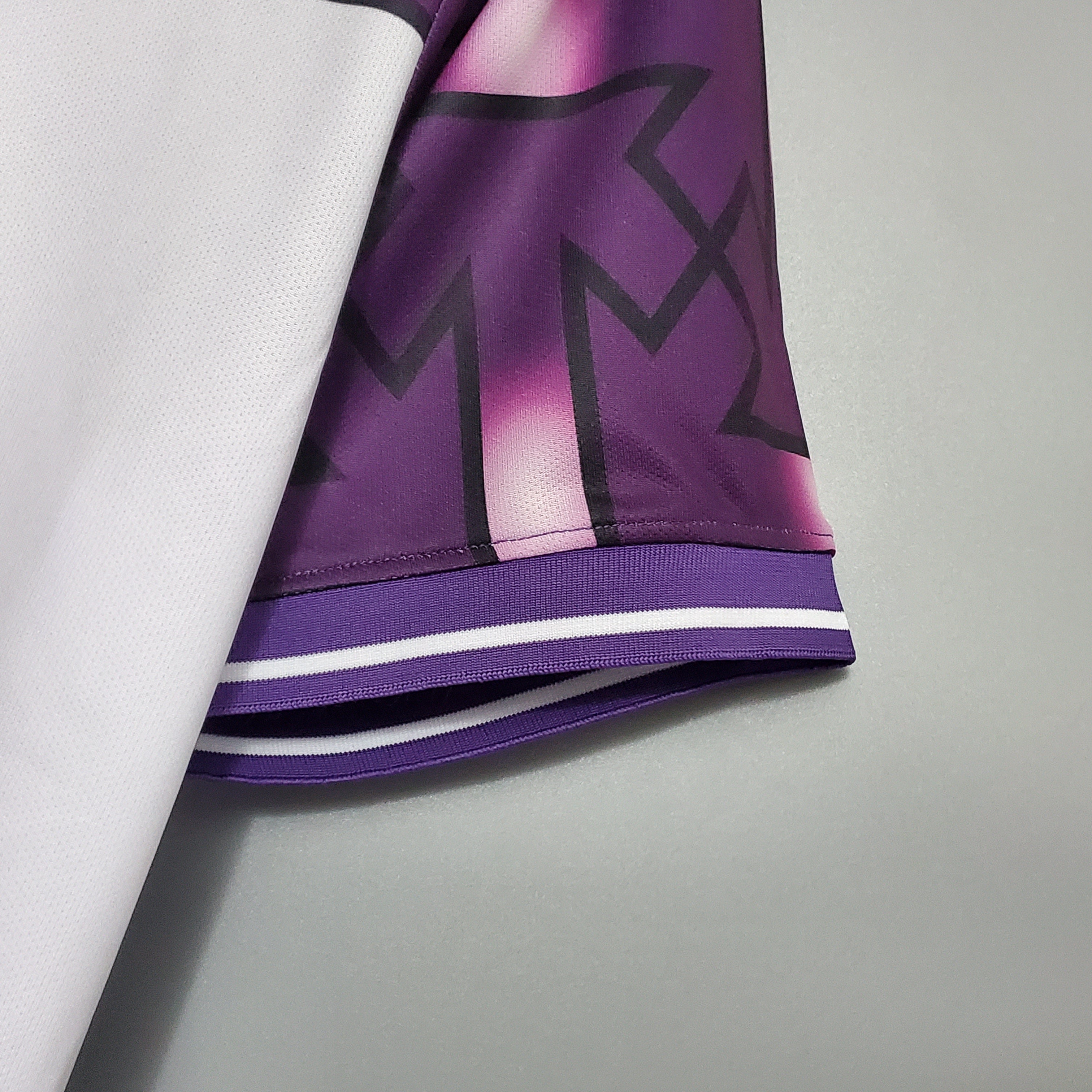 Fiorentina away jersey. Season 92/93