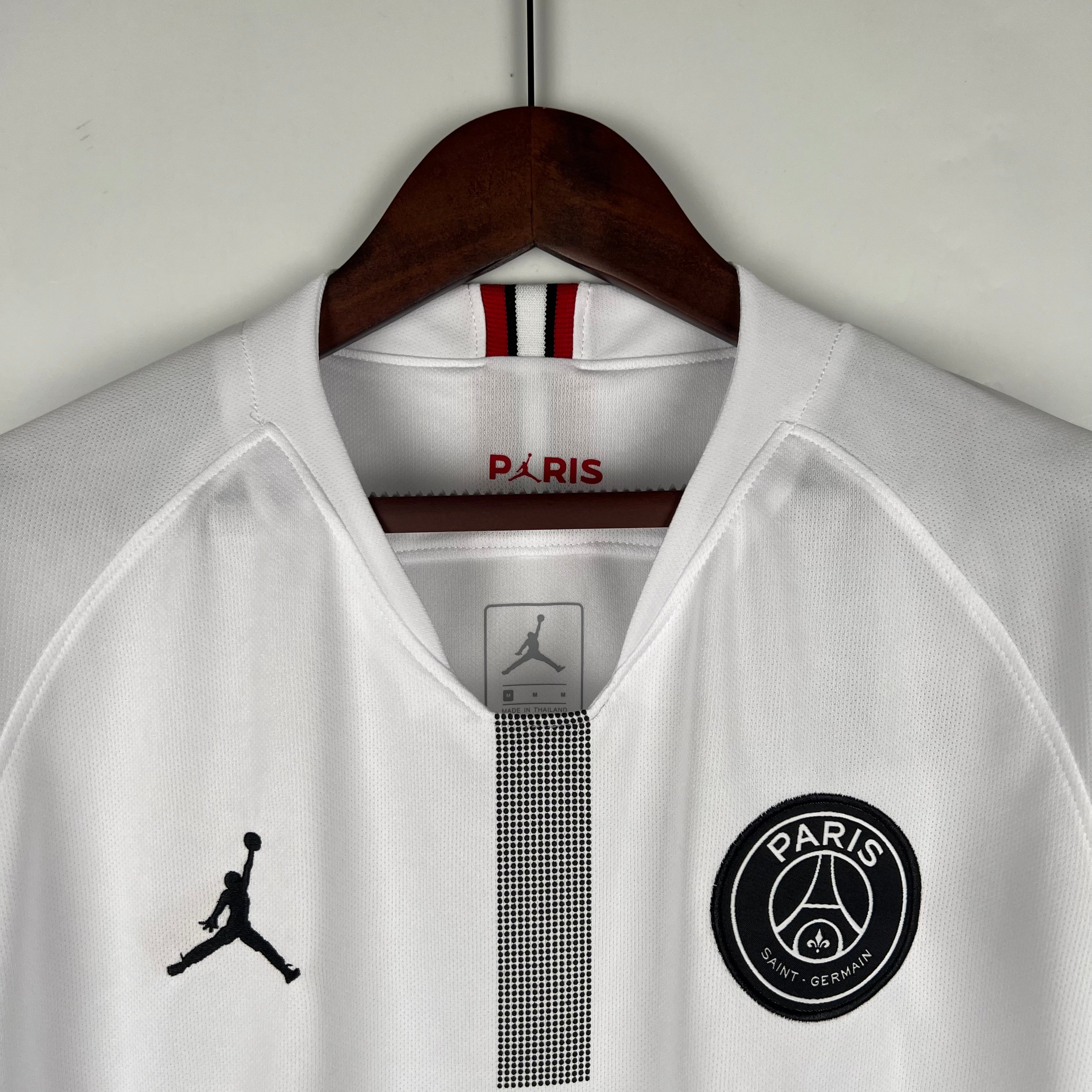 PSG away jersey. Season 18/19