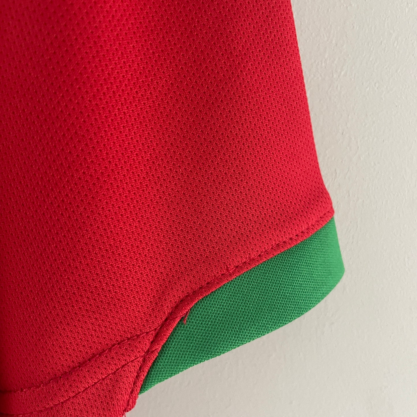 Portugal home jersey. Season 2006