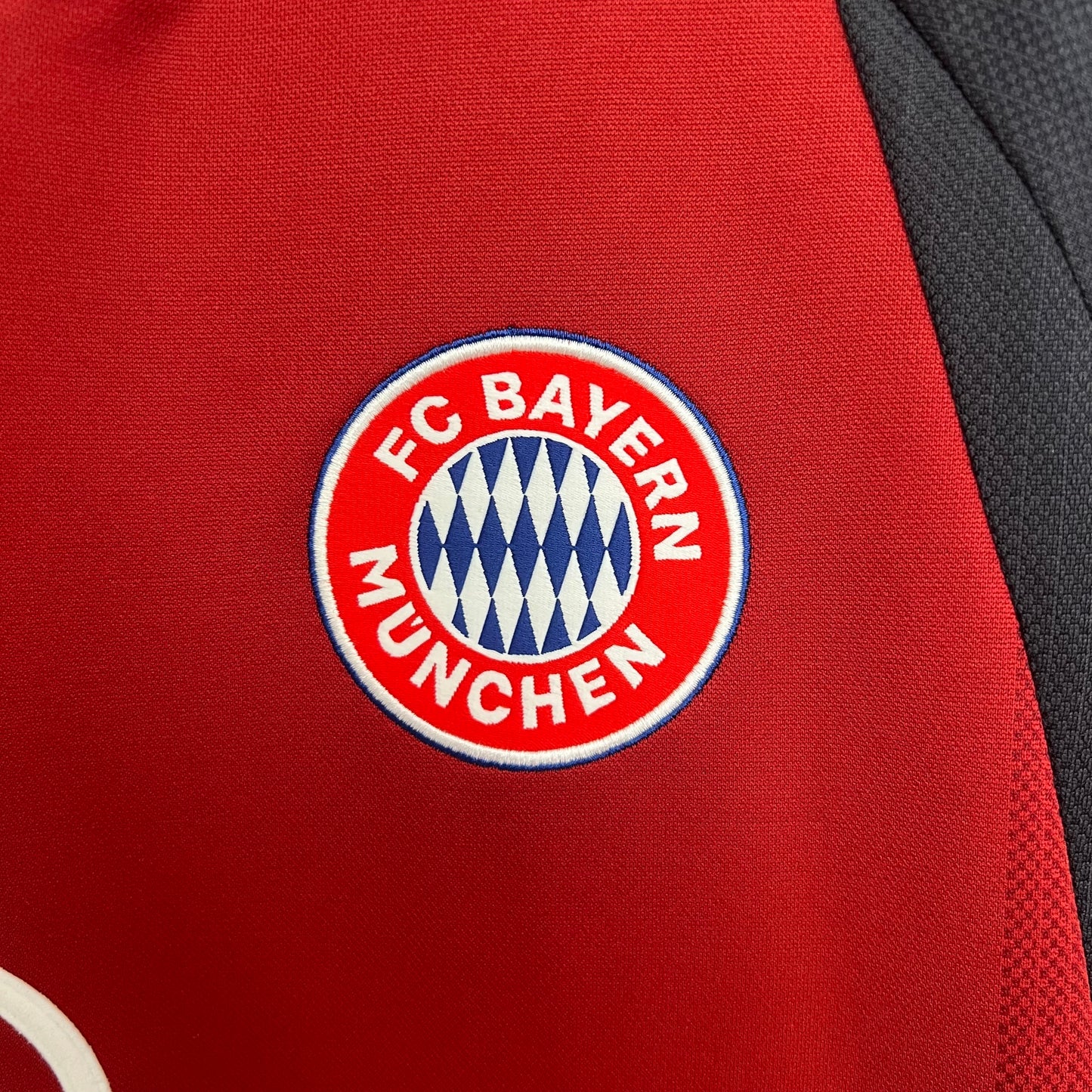 Bayern Munich home jersey. Season 01/02