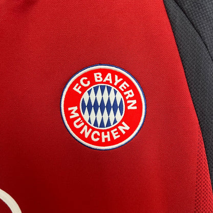 Bayern Munich home jersey. Season 01/02