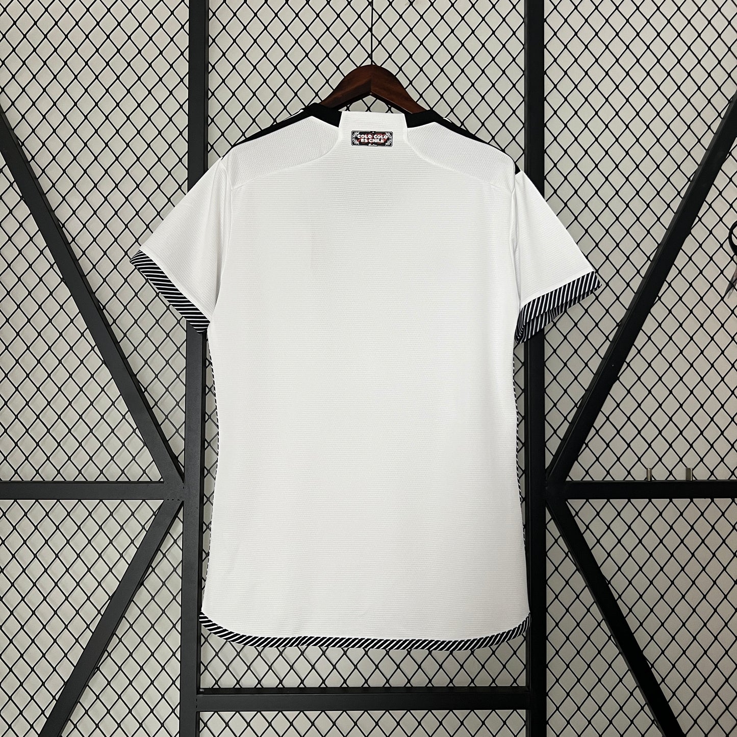 Colo Colo home jersey for women. Season 24/25