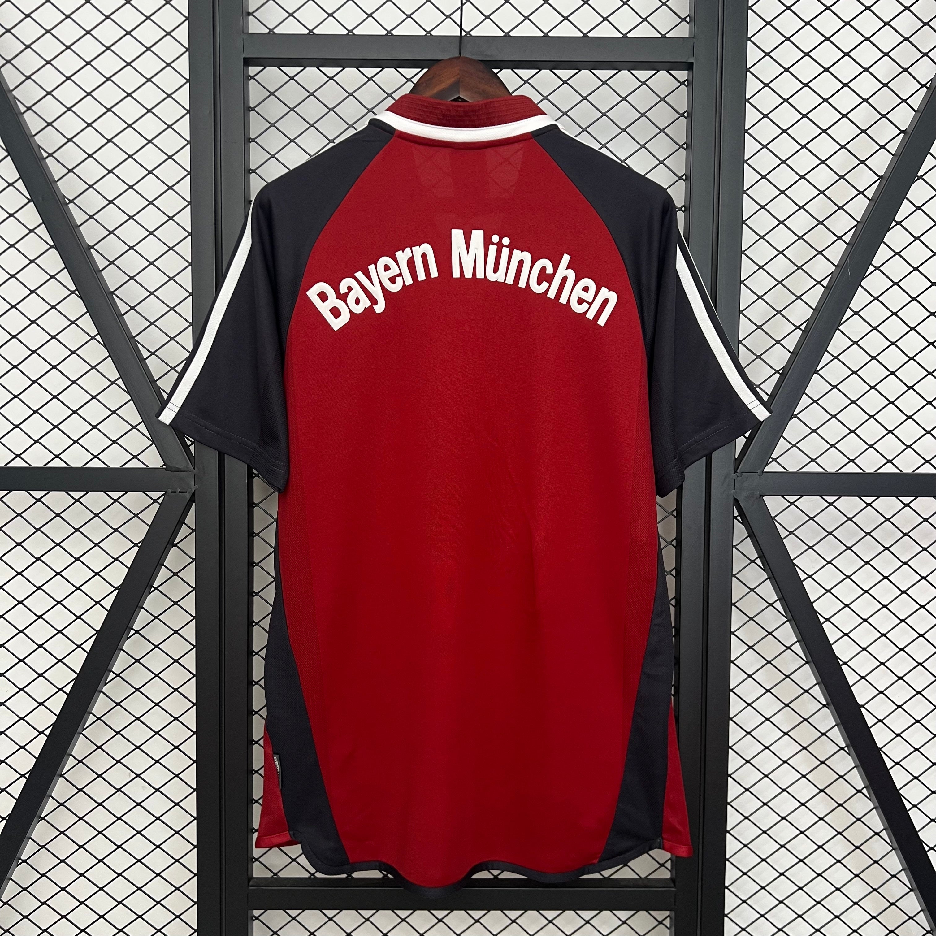 Bayern Munich home jersey. Season 01/02