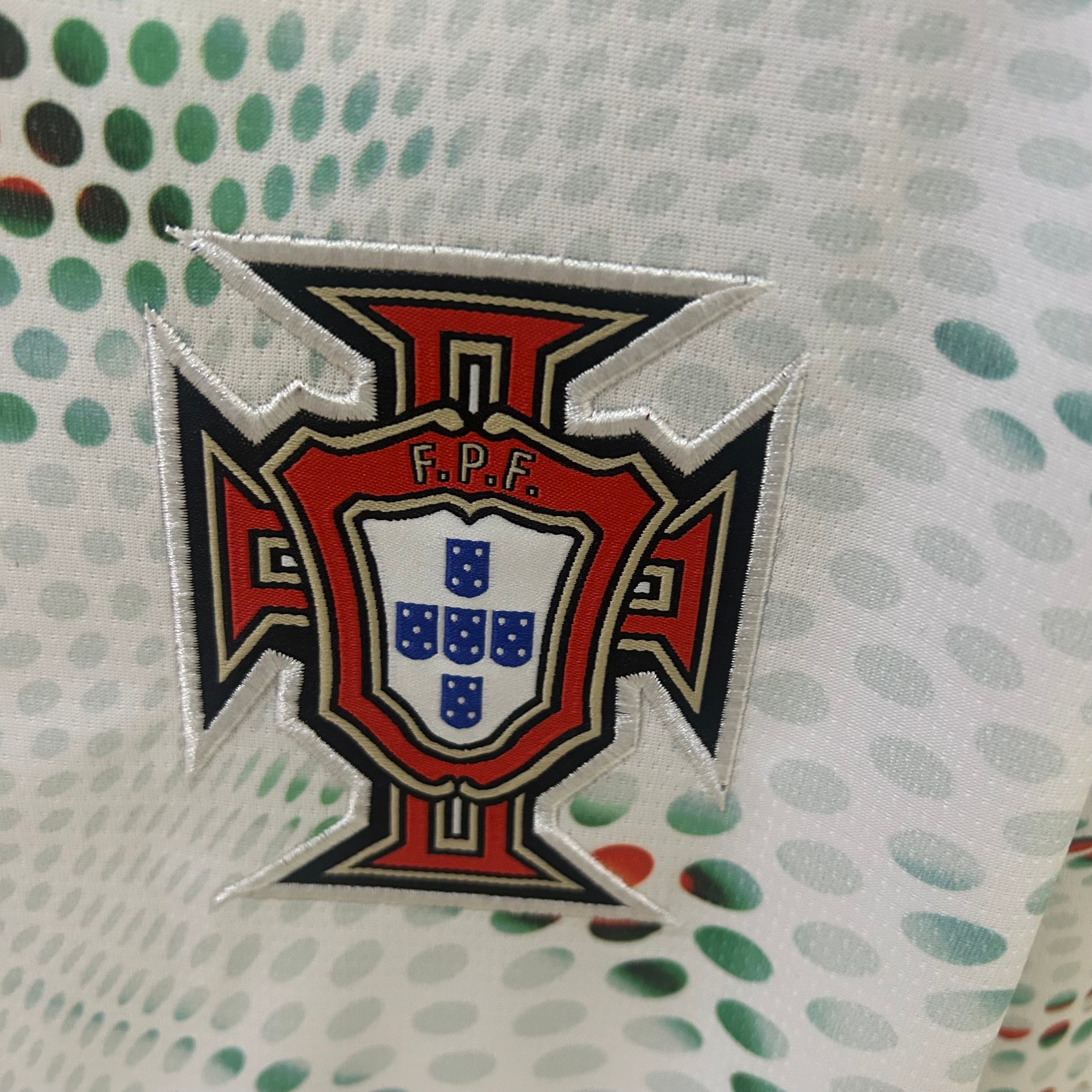 Portugal longsleeve away jersey. Season 25/26