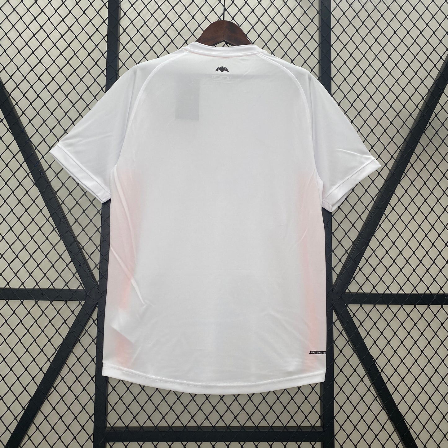 Valencia home jersey. Season 06/07