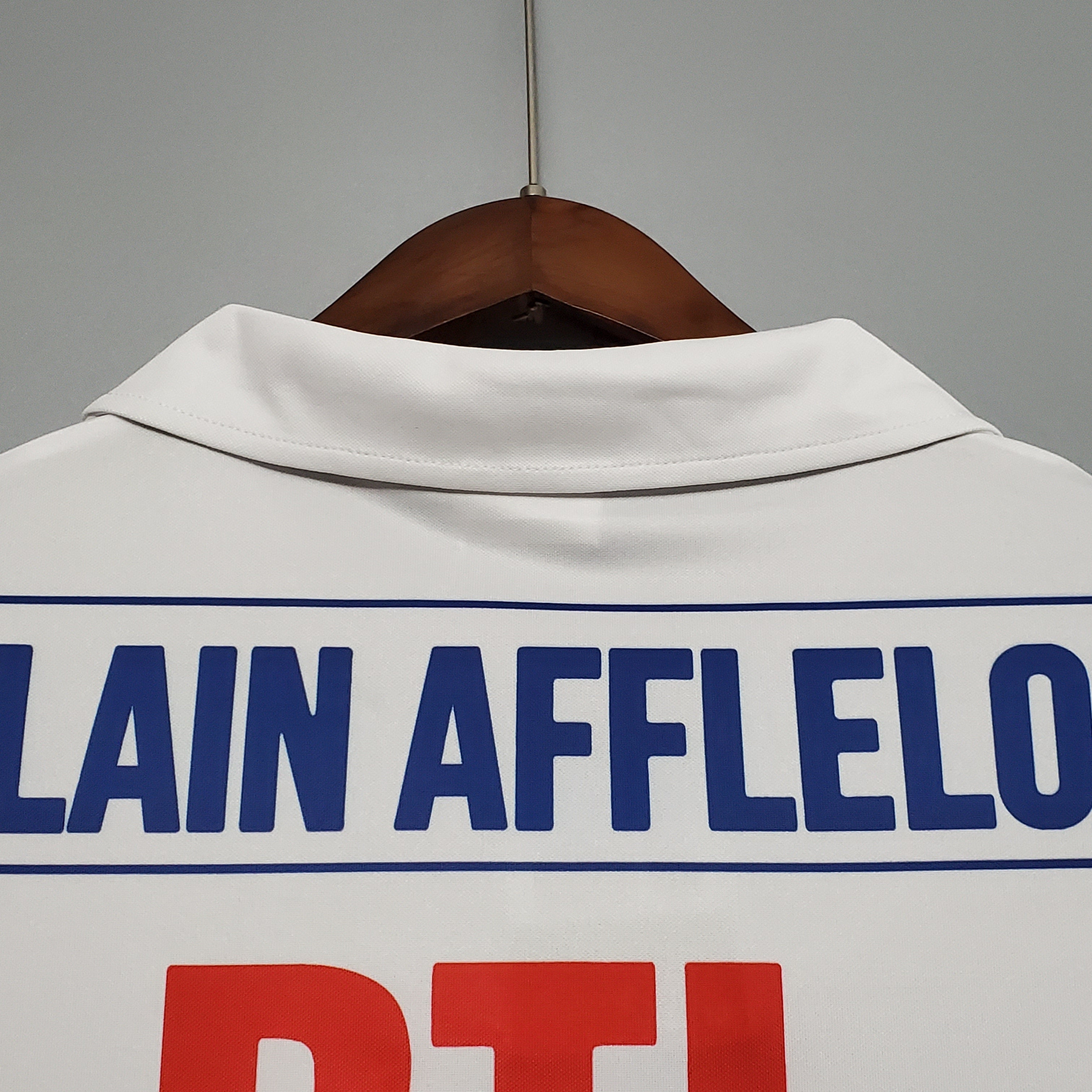 PSG home jersey. Season 90/91