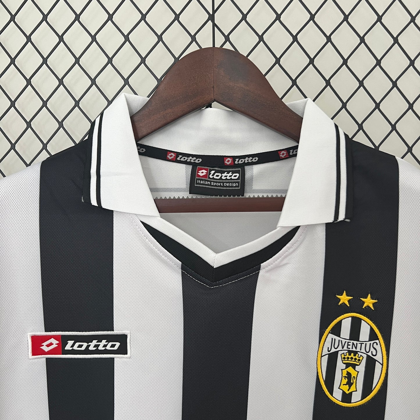Juventus home jersey. Season 01/02
