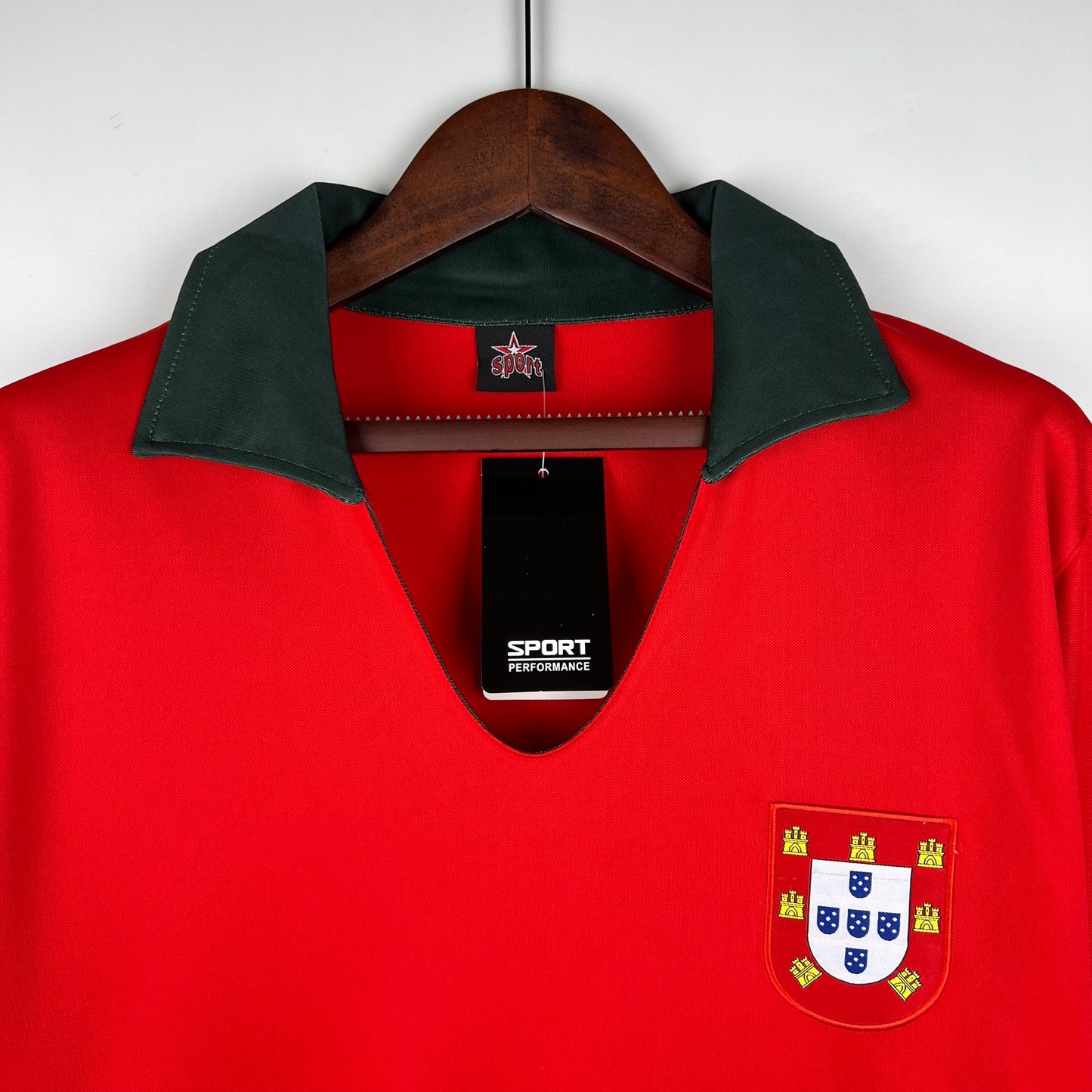 Portugal home jersey. Season 1972