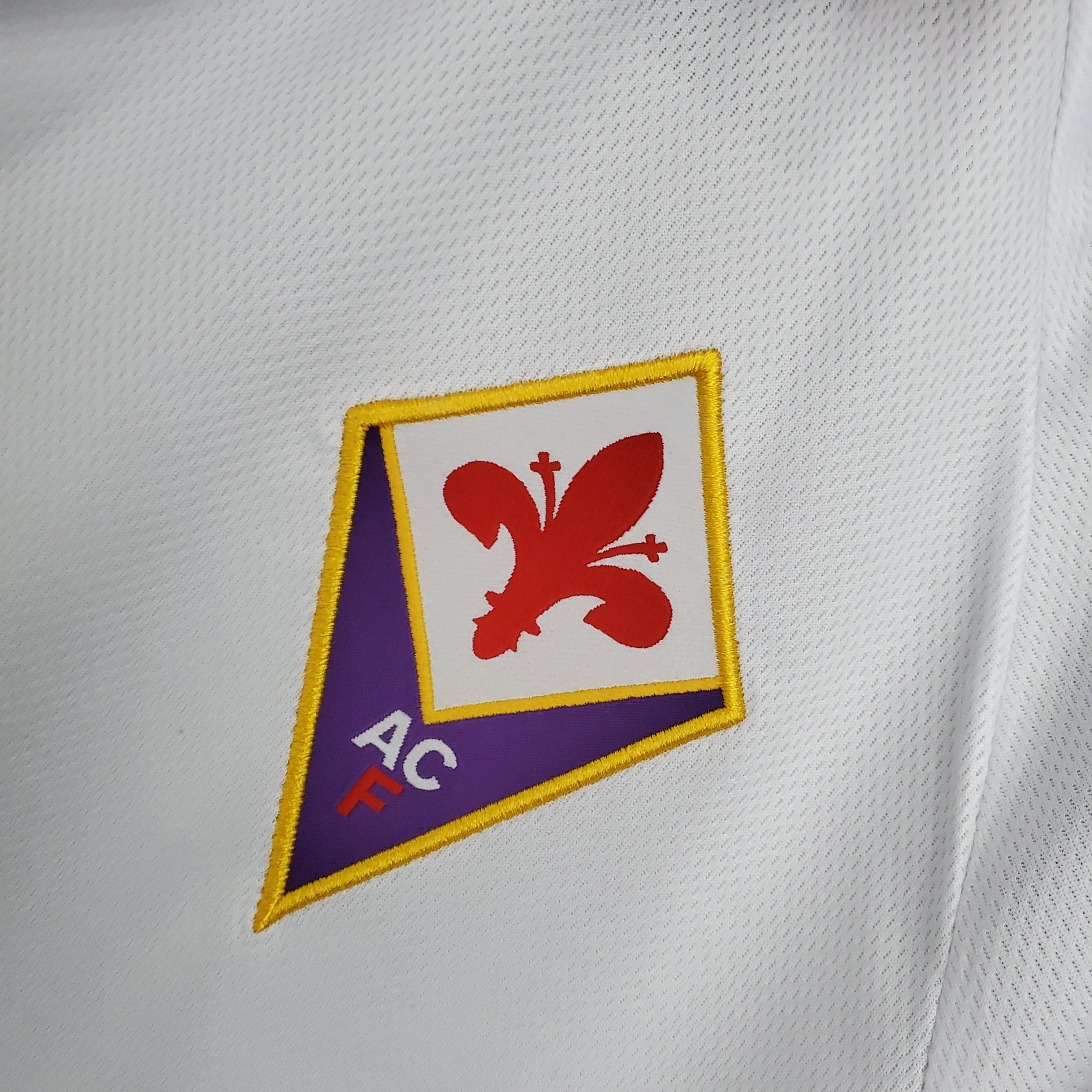 Fiorentina away jersey. Season 95/96