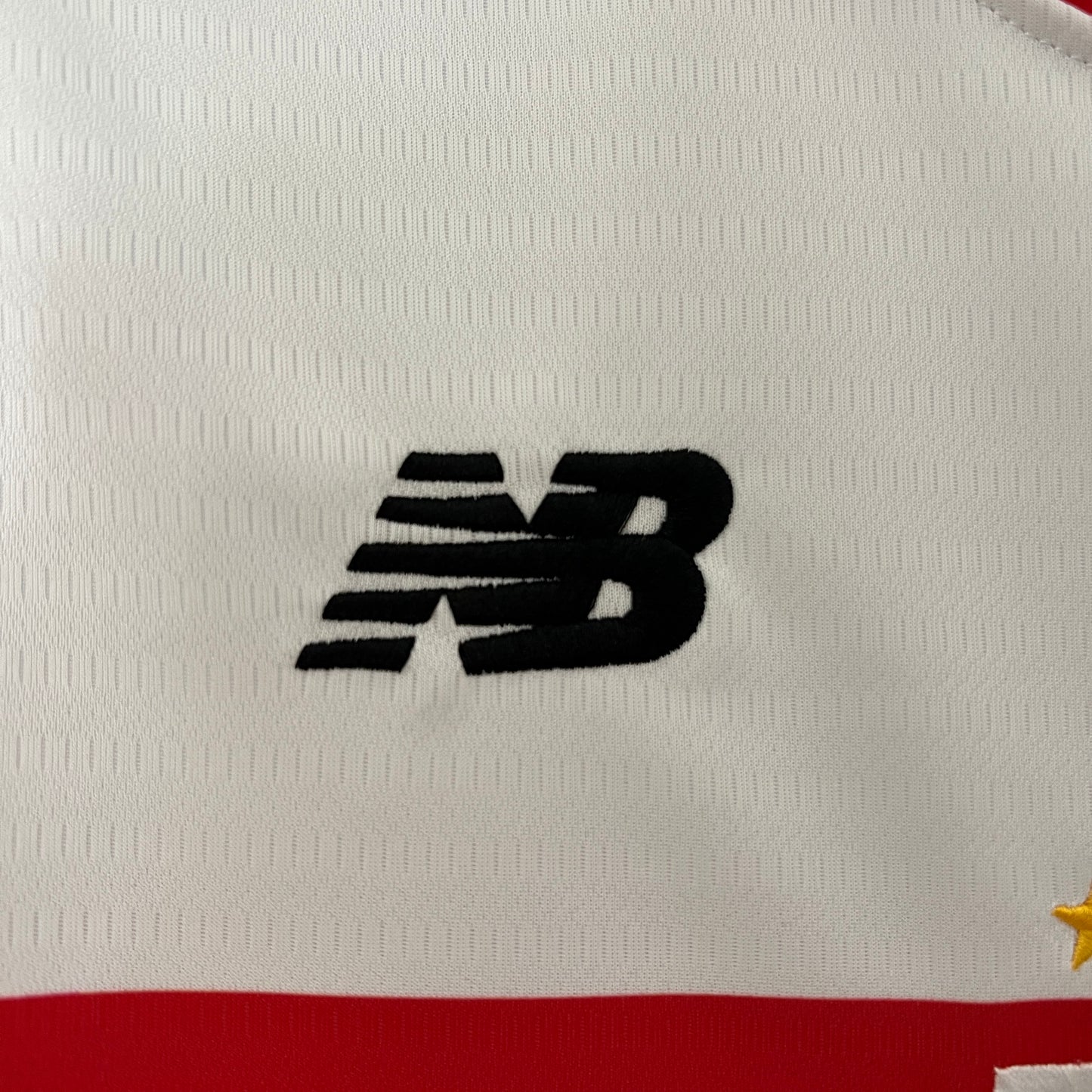 Sao Paulo home jersey for women. Season 24/25