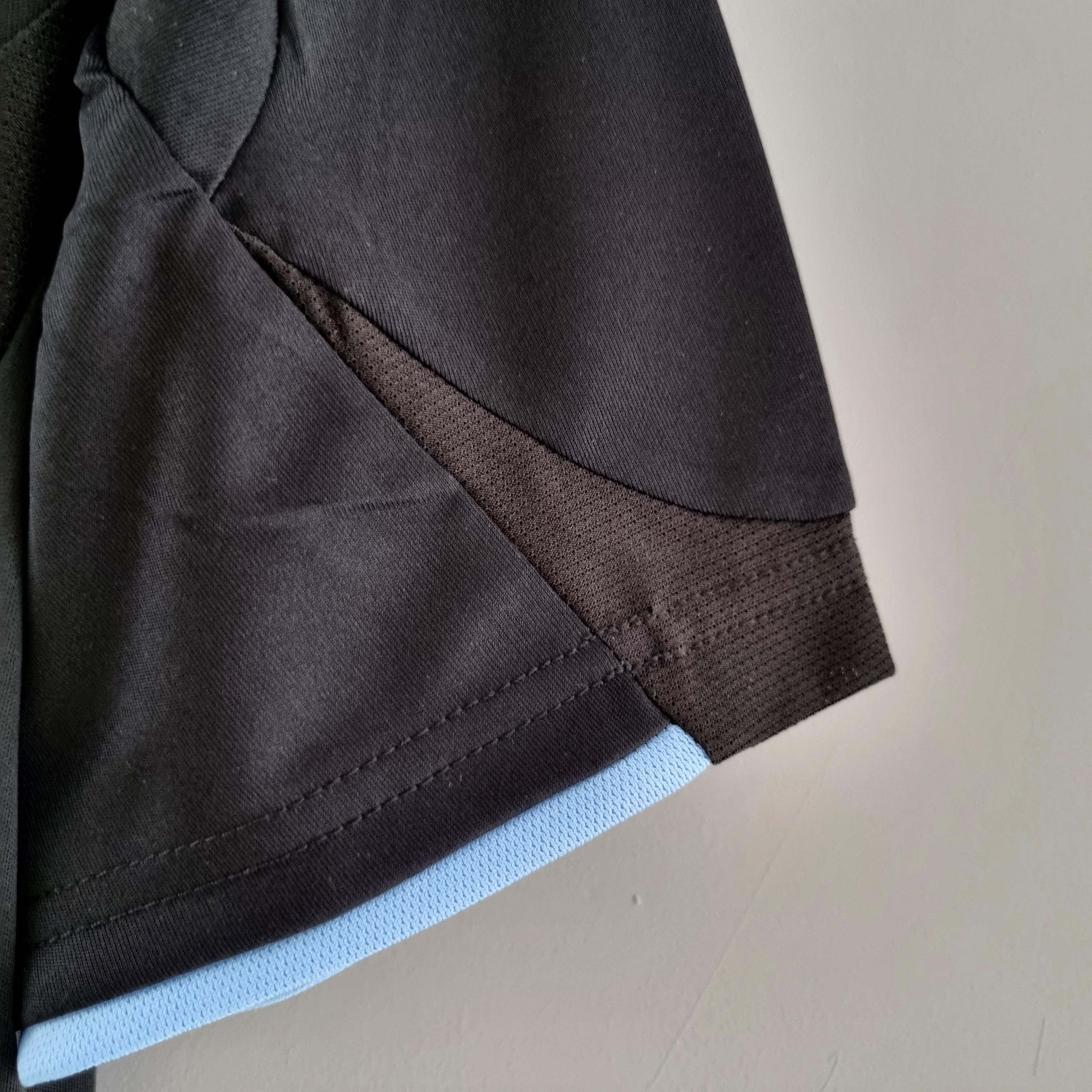 Real Madrid away jersey. Season 09/10