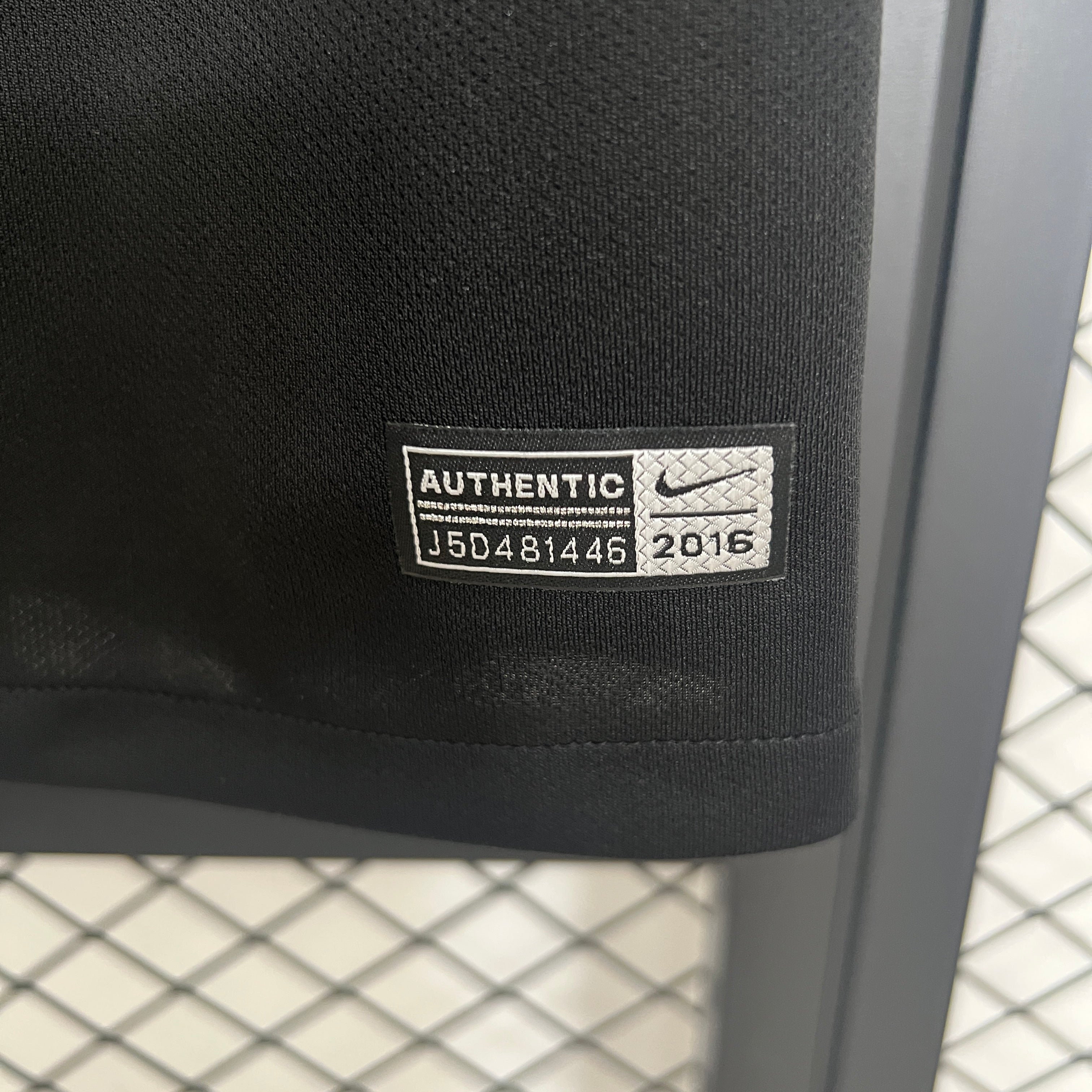 Atletico Madrid away jersey. Season 16/17