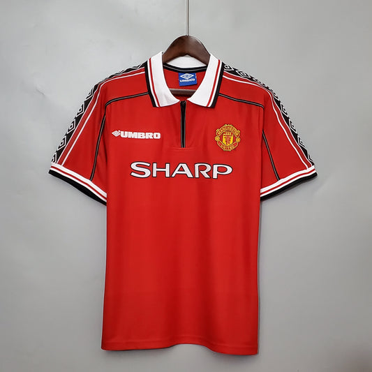 Manchester United home jersey. Season 98/99