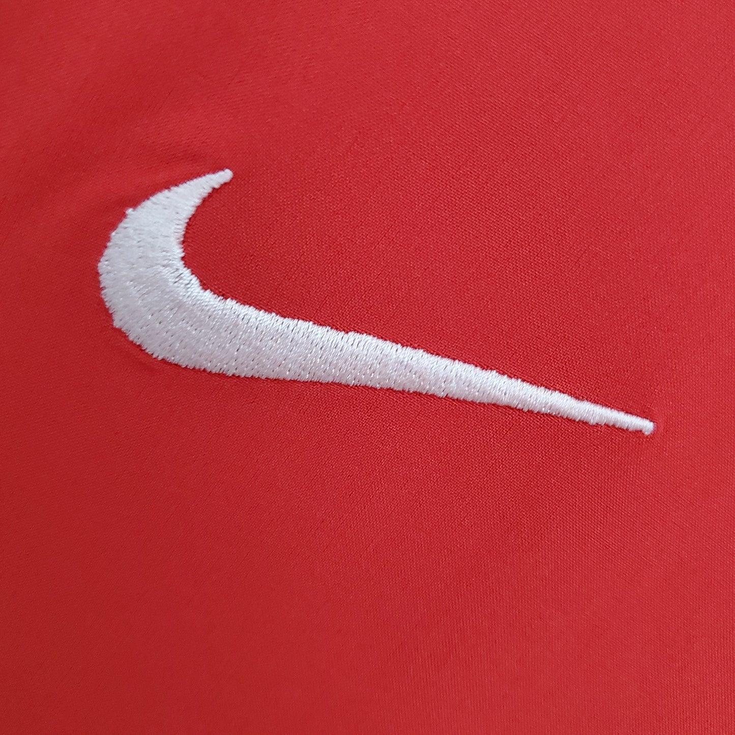 Manchester United logsleeve home jersey. Season 03/04