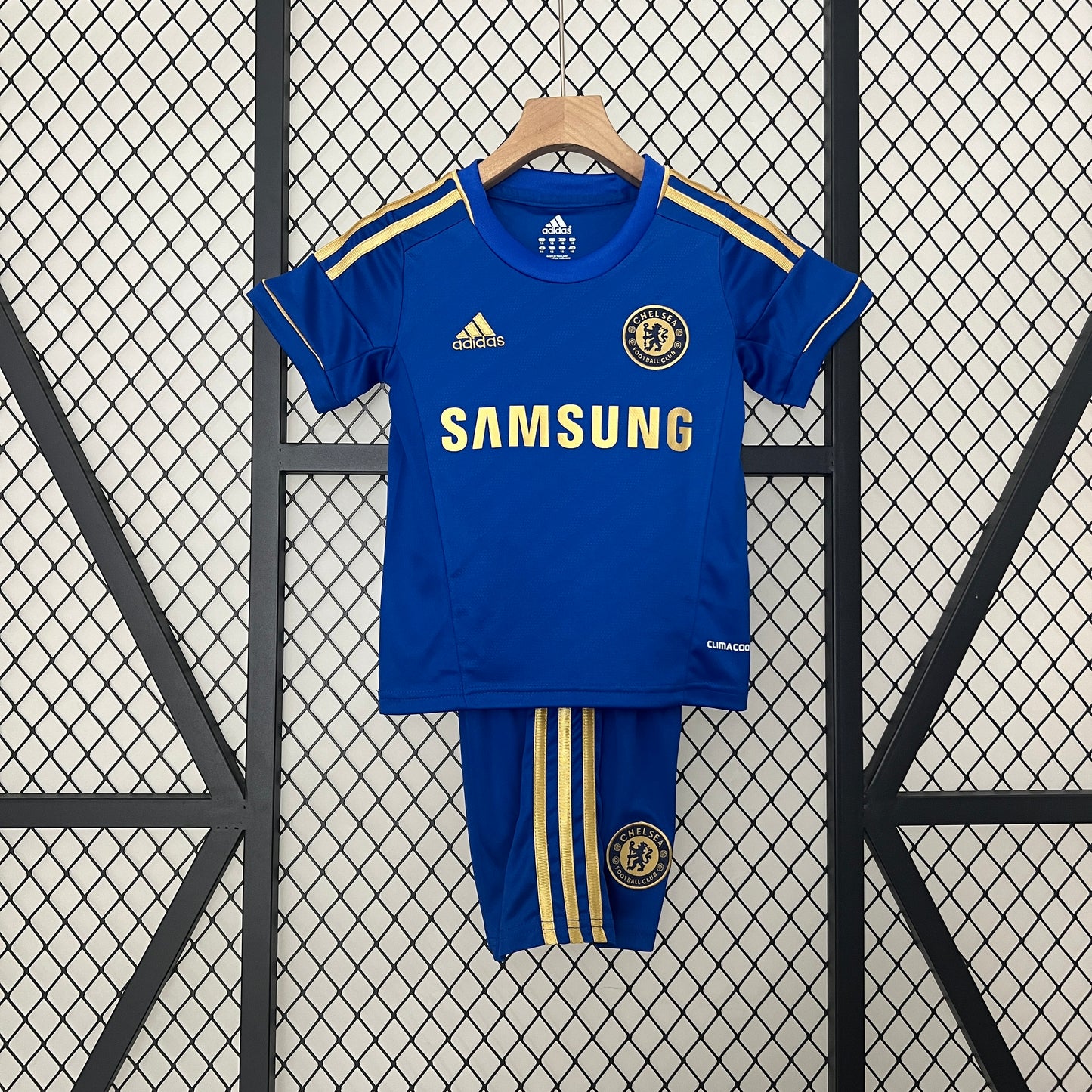 Chelsea home kids set. Season 12/13