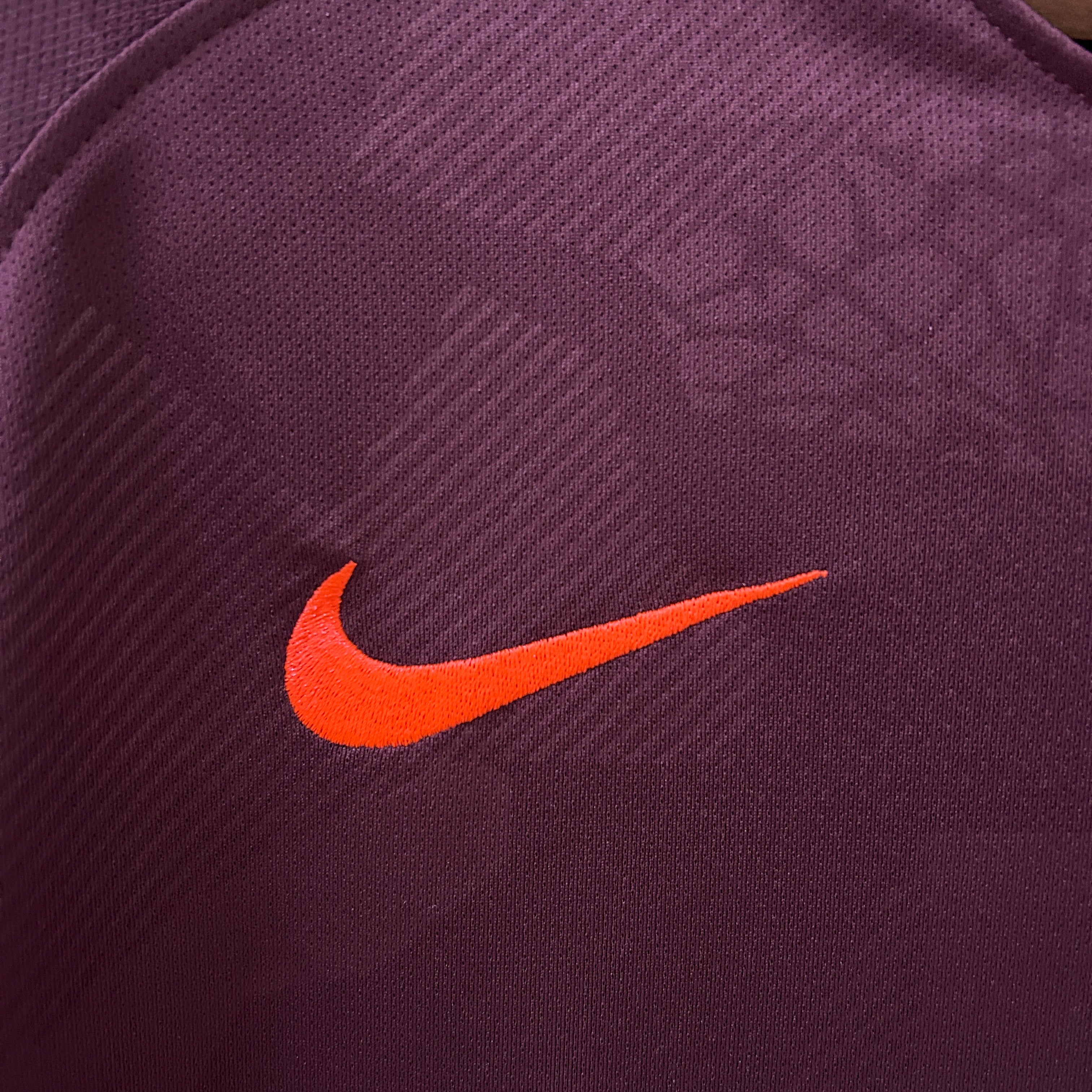 Barcelona third jersey. Season 17/18