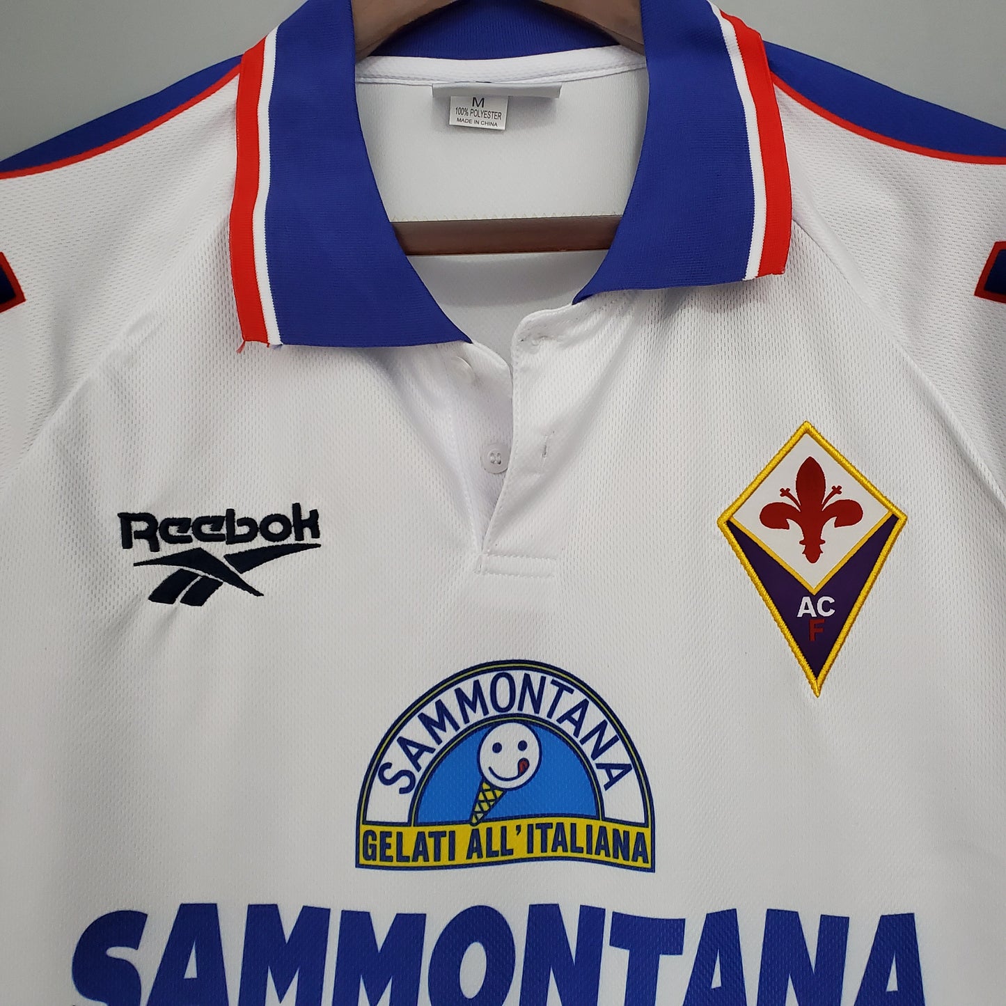 Fiorentina away jersey. Season 95/96