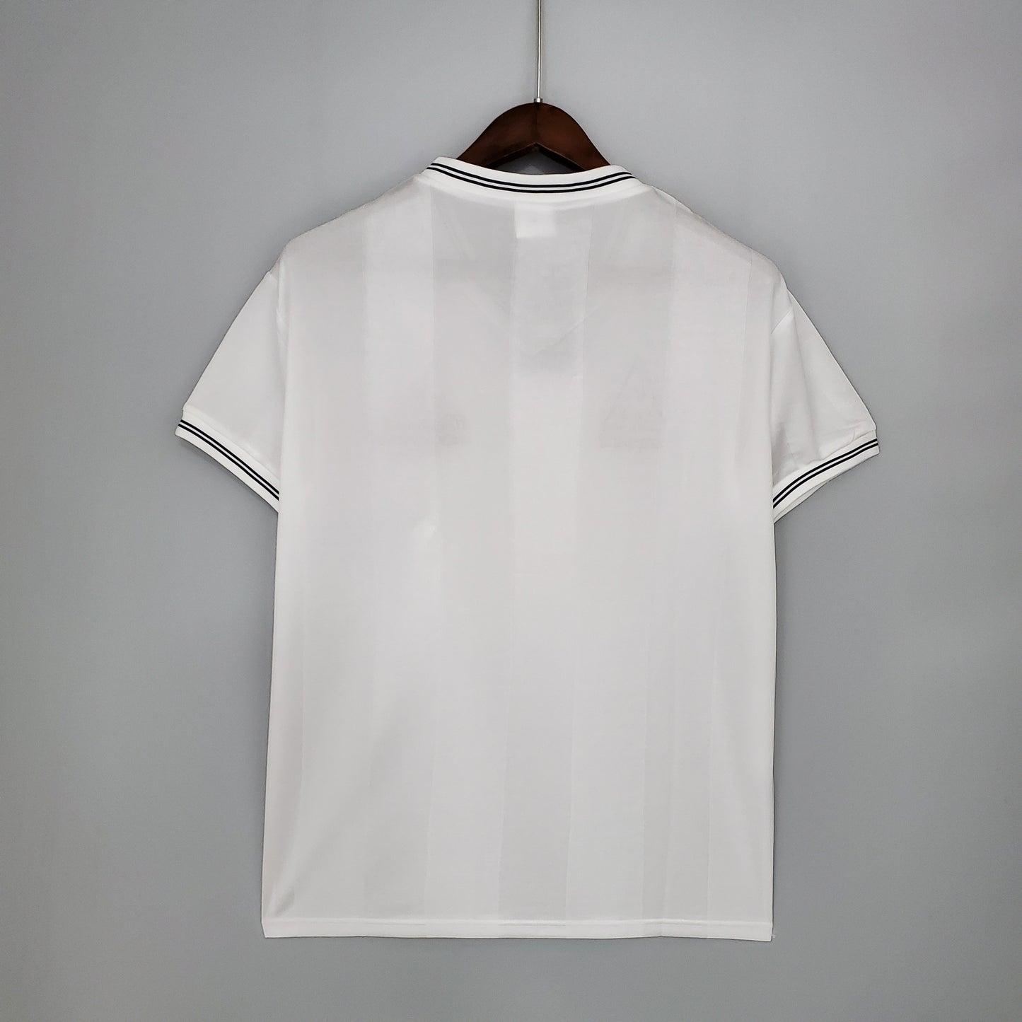 Tottenham Hotspur home jersey. Season 83/84