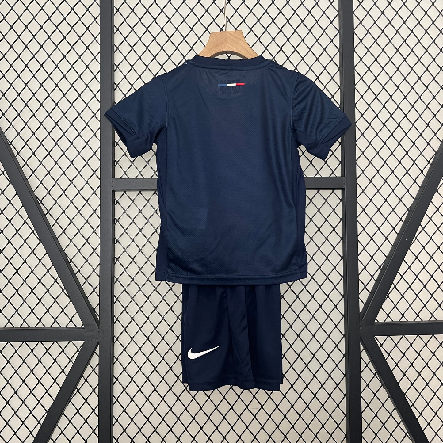 PSG home kids set. Season 24/25