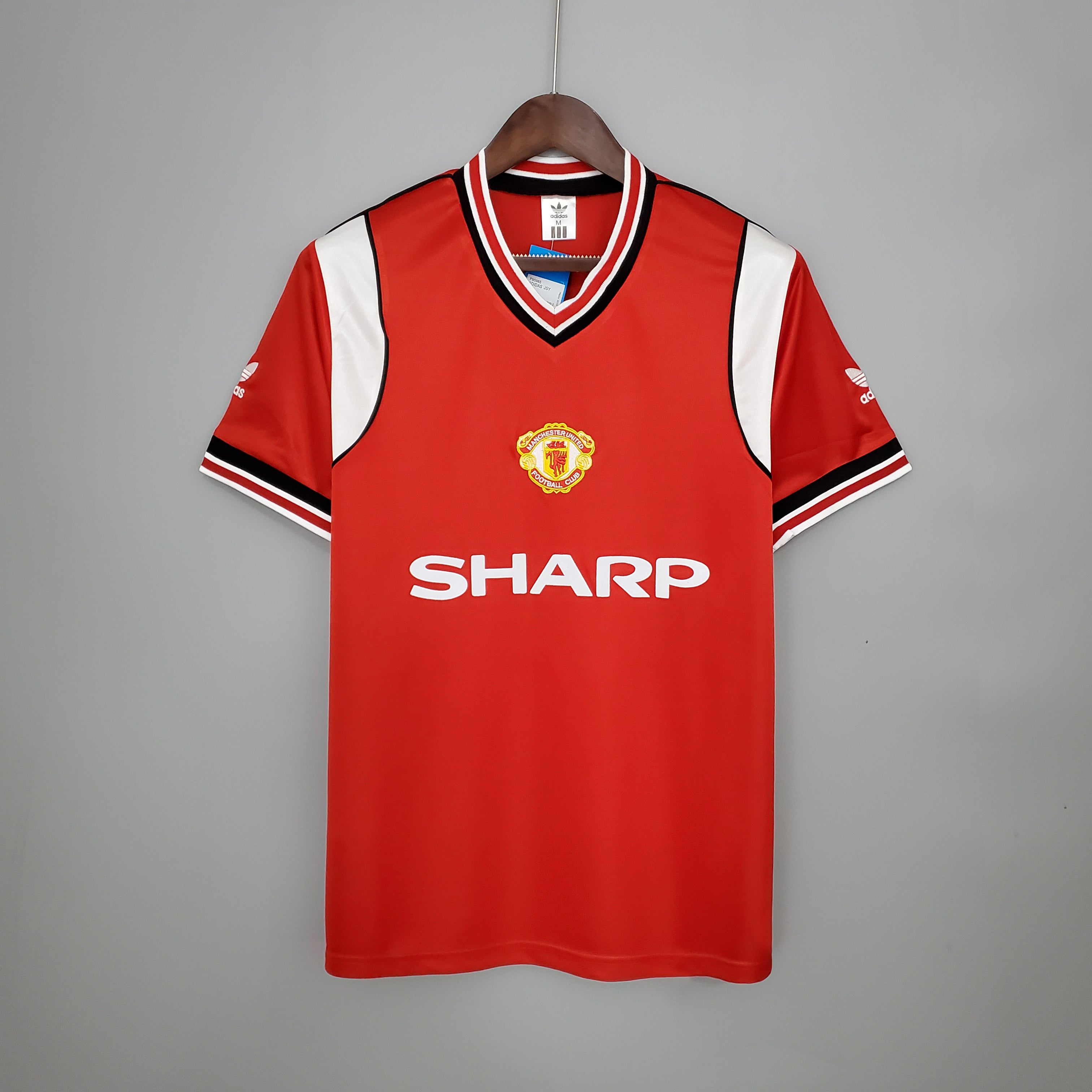 Manchester United home jersey. Season 85/86