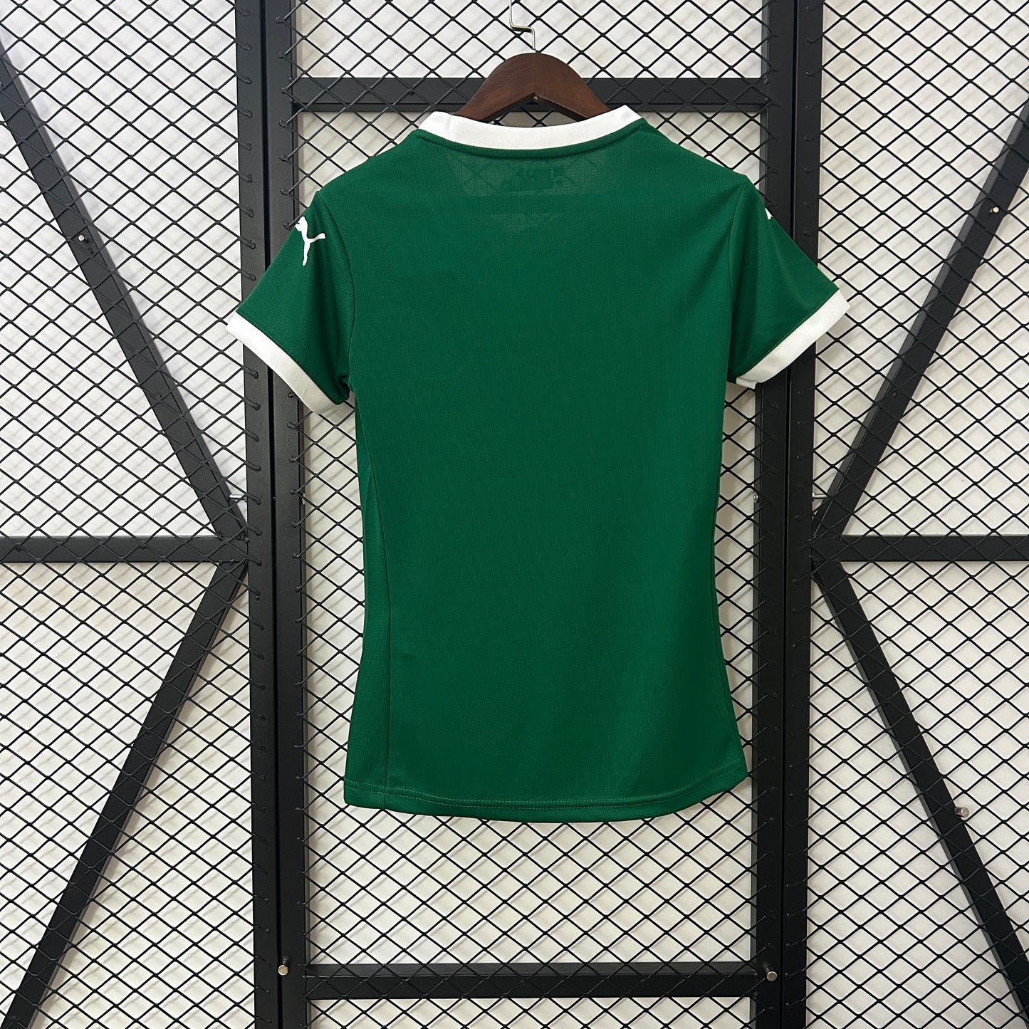 Palmeiras home jersey for women. Season 24/25