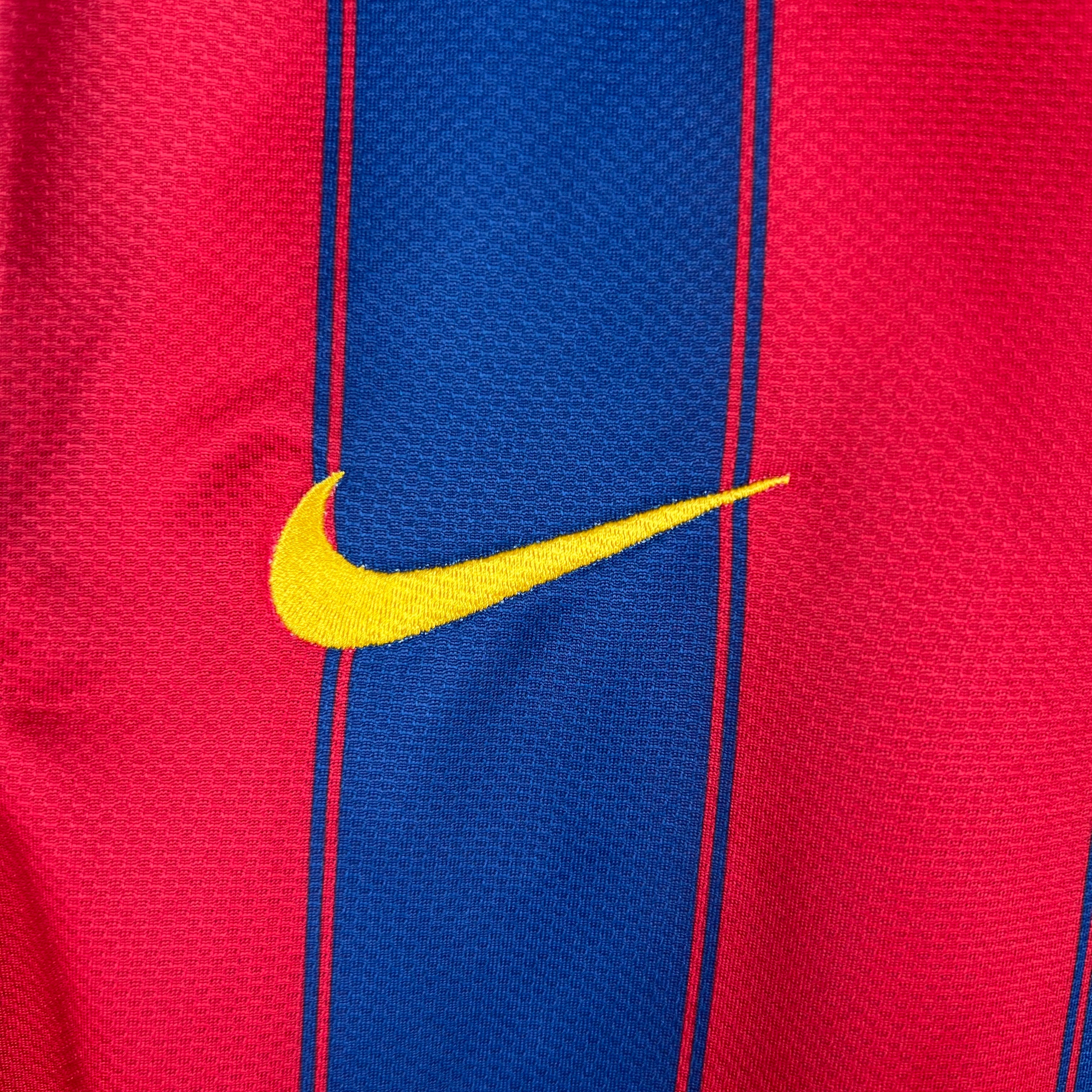 Barcelona home jersey. Season 09/10