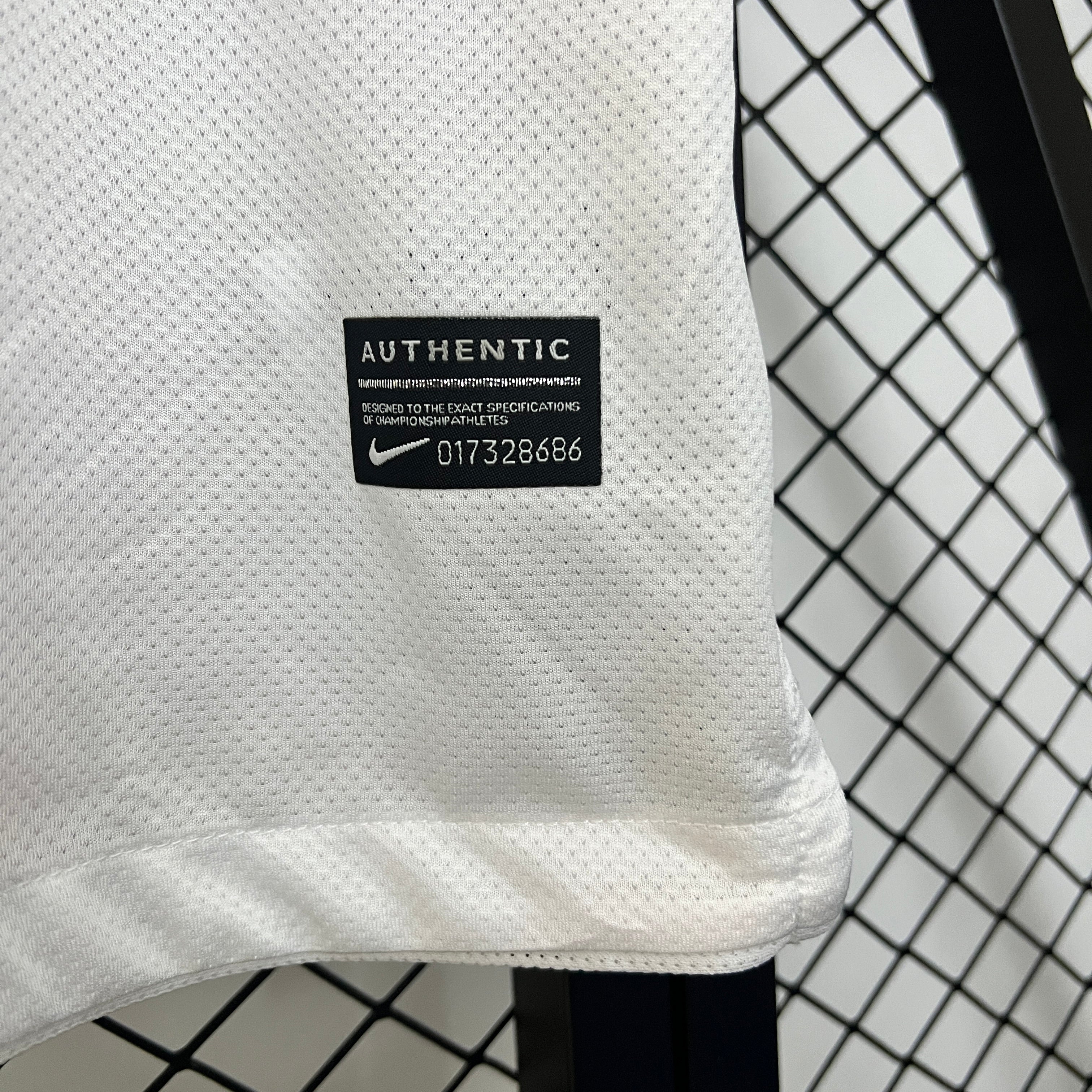 Juventus away jersey. Season 10/11