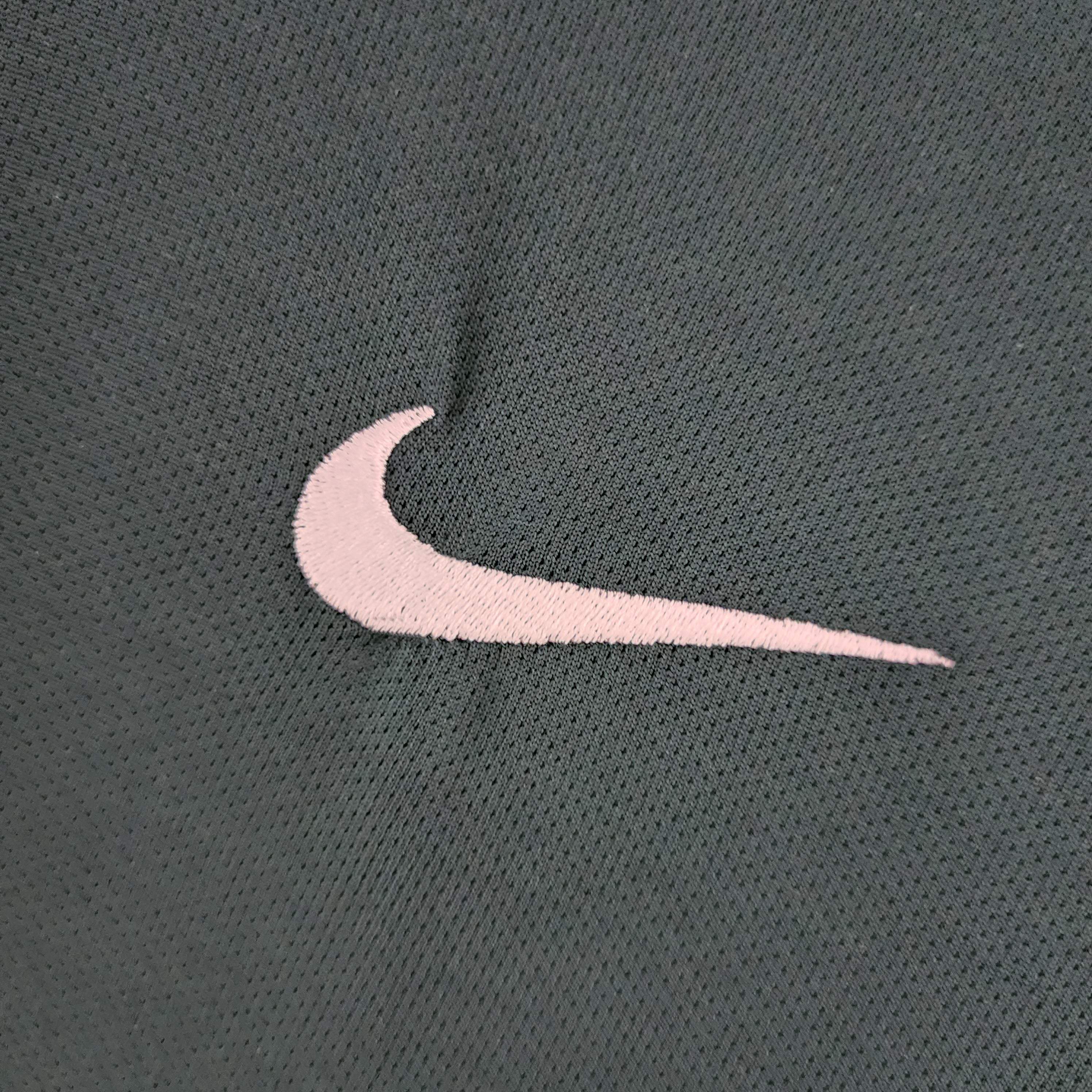 Brazil goalkeeper home jersey. Season 1998