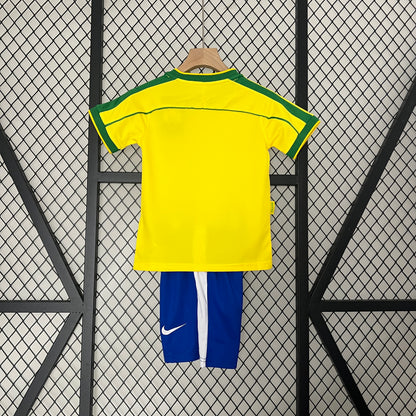 Brazil home kids set. Season 97/98