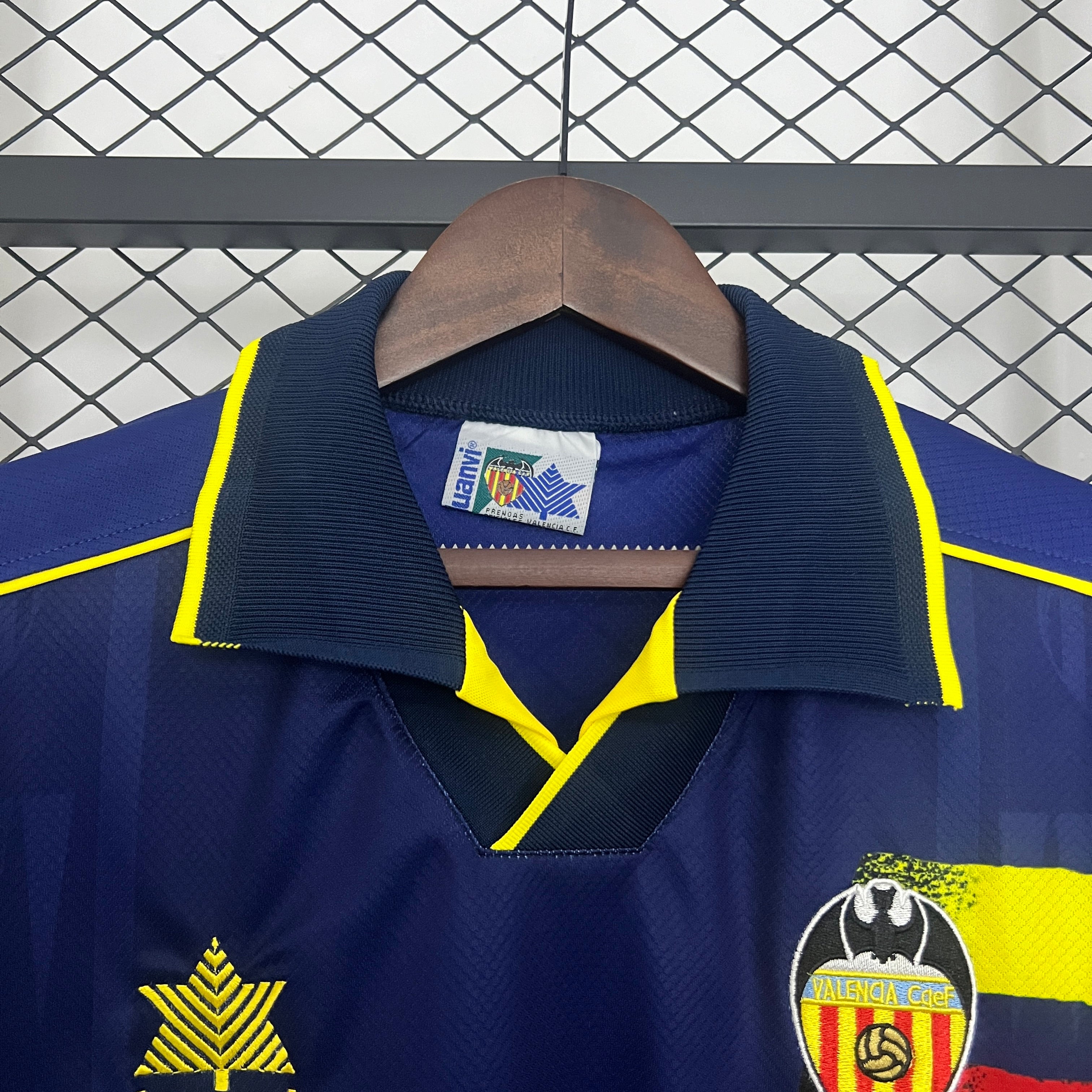 Valencia away jersey. Season 96/97