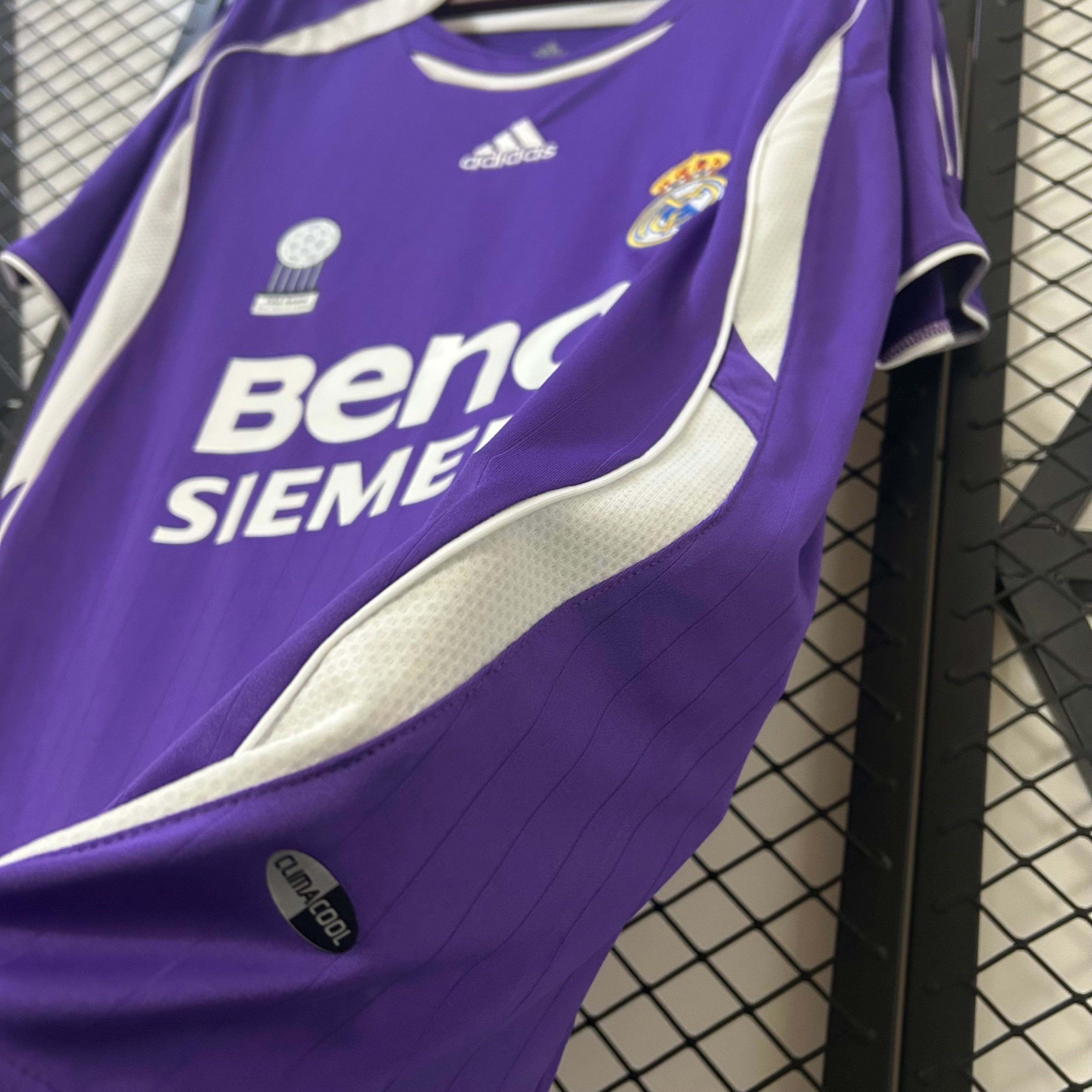 Real Madrid third jersey. Season 06/07
