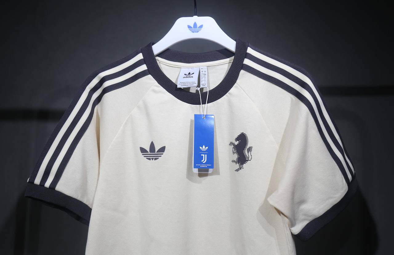 Adidas Originals OG Juventus Casual T-Shirt