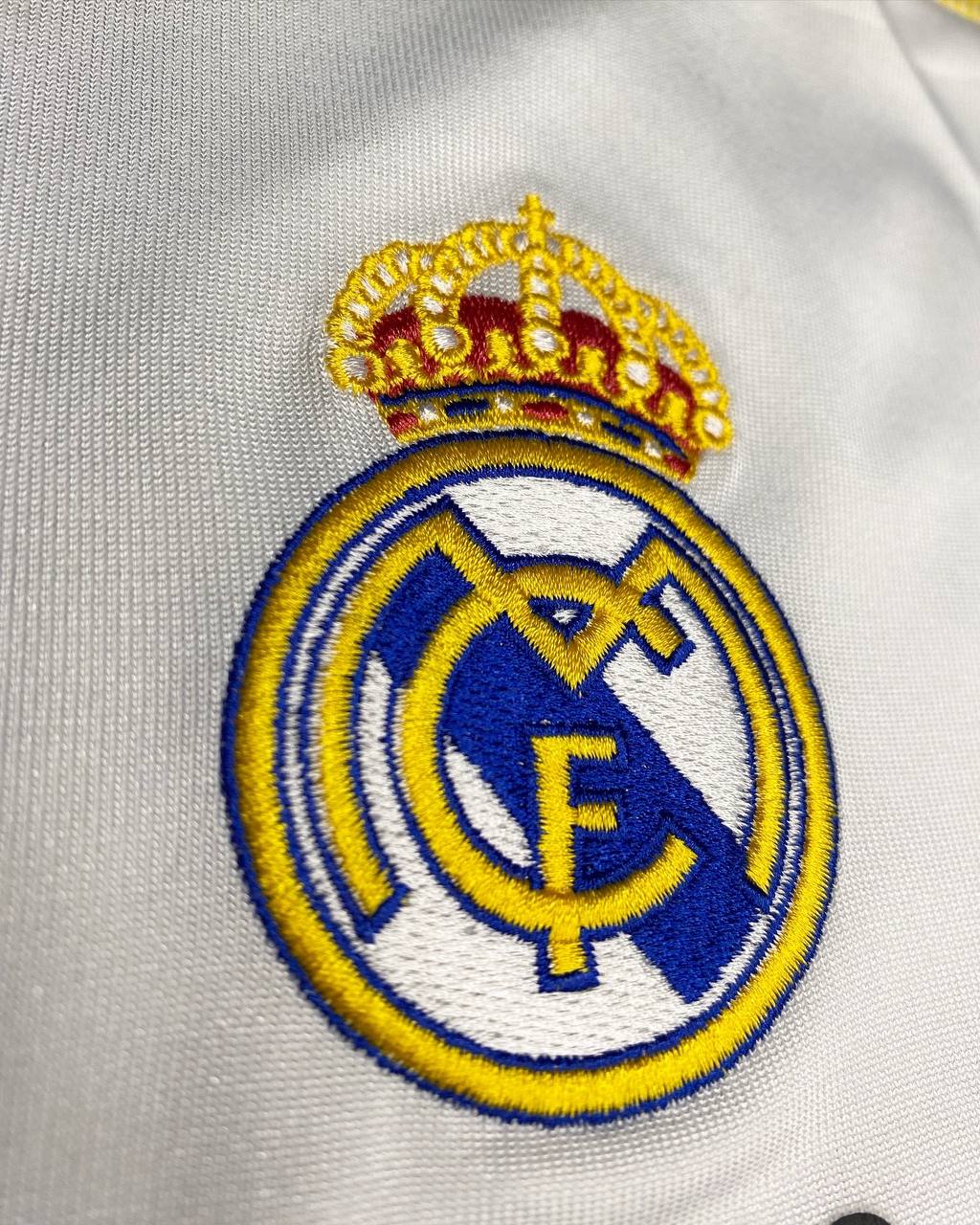 Real Madrid home jersey. Season 09/10. Cristiano Ronaldo