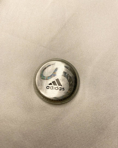 Real Madrid home jersey. Season 09/10. Cristiano Ronaldo
