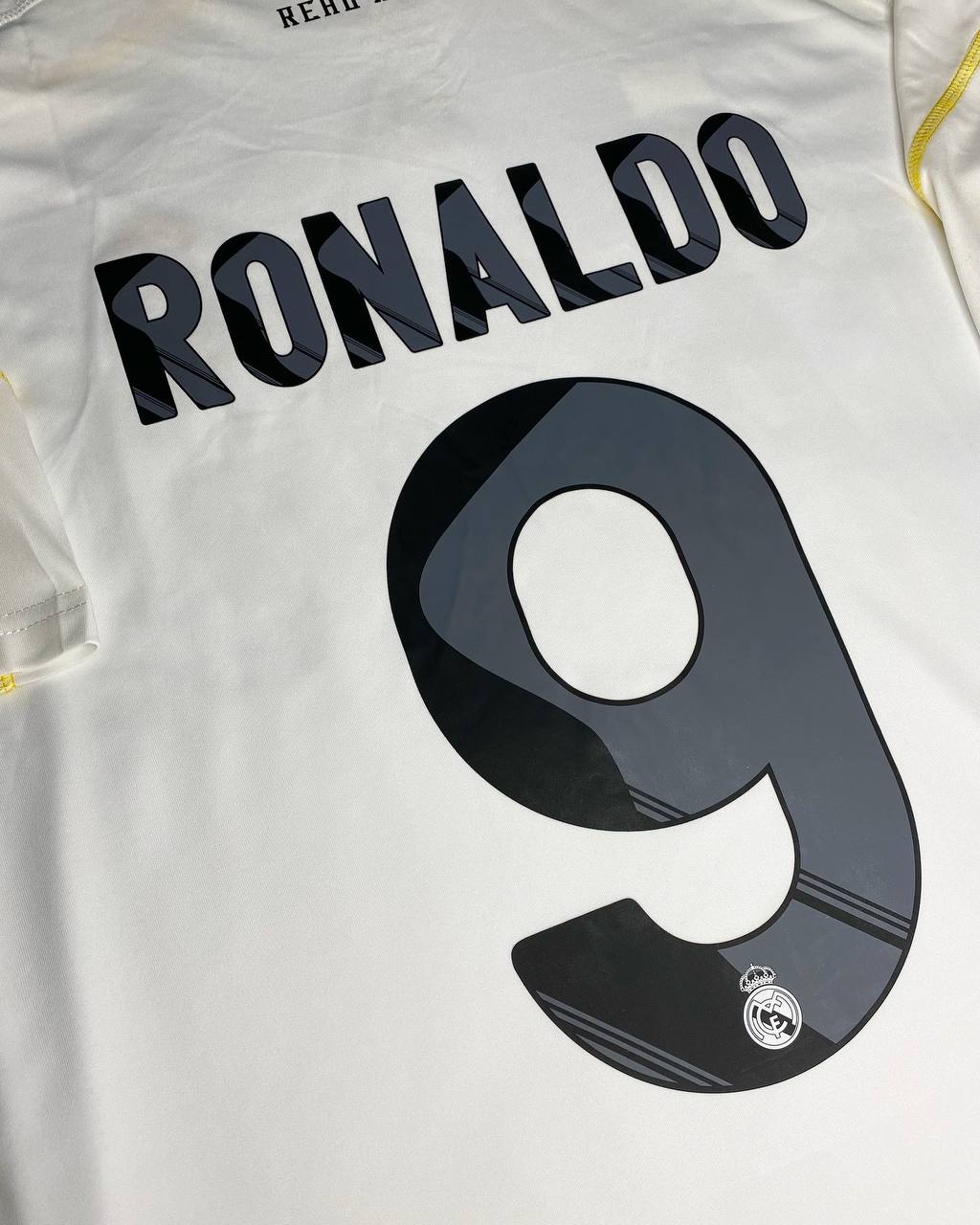 Real Madrid home jersey. Season 09/10. Cristiano Ronaldo